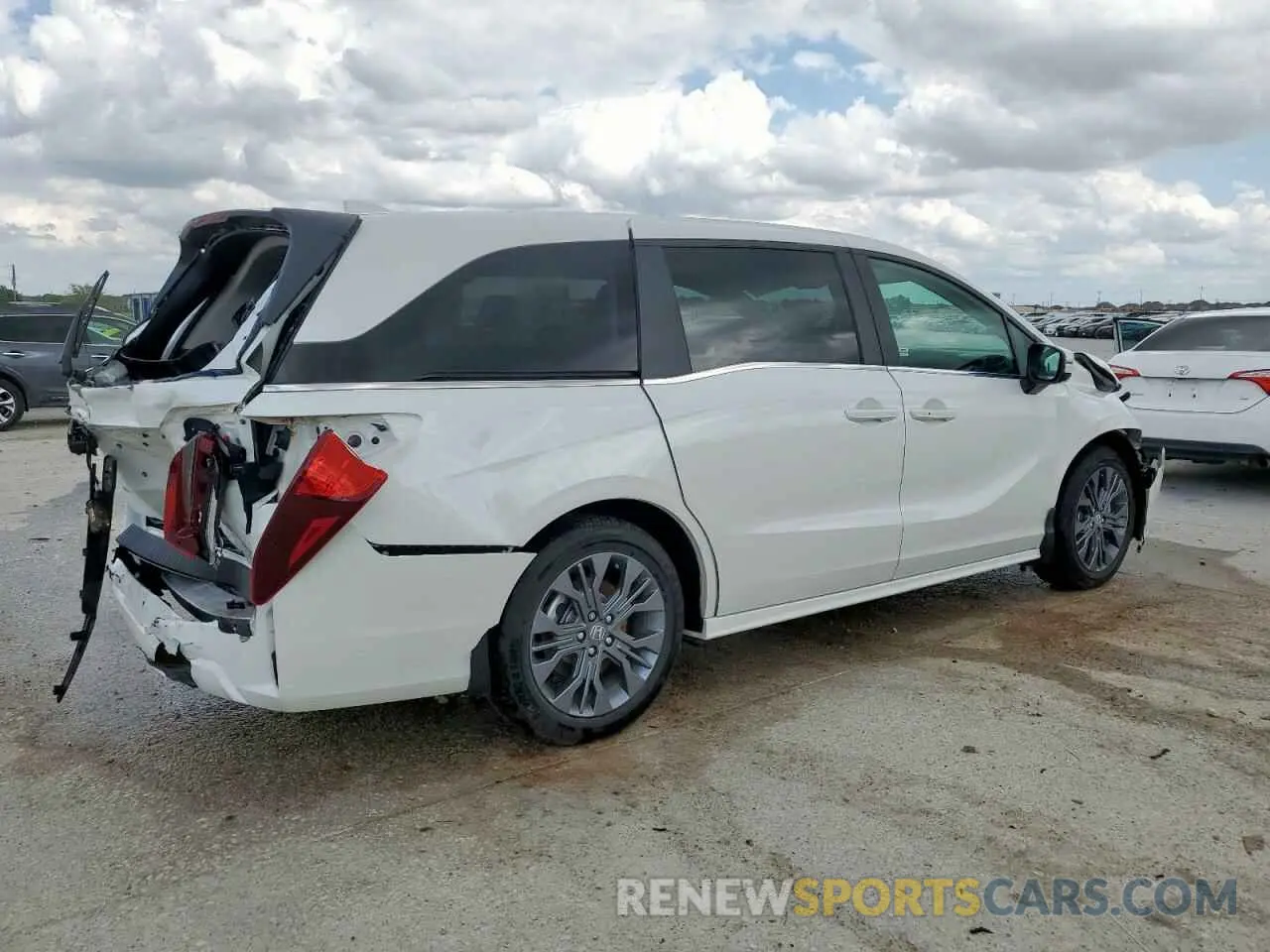 3 Фотография поврежденного автомобиля 5FNRL6H88SB001428 HONDA ODYSSEY 2025