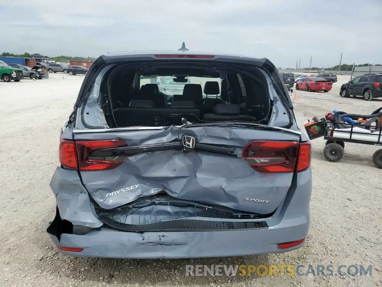 6 Photograph of a damaged car 5FNRL6H70RB041844 HONDA ODYSSEY SP 2024