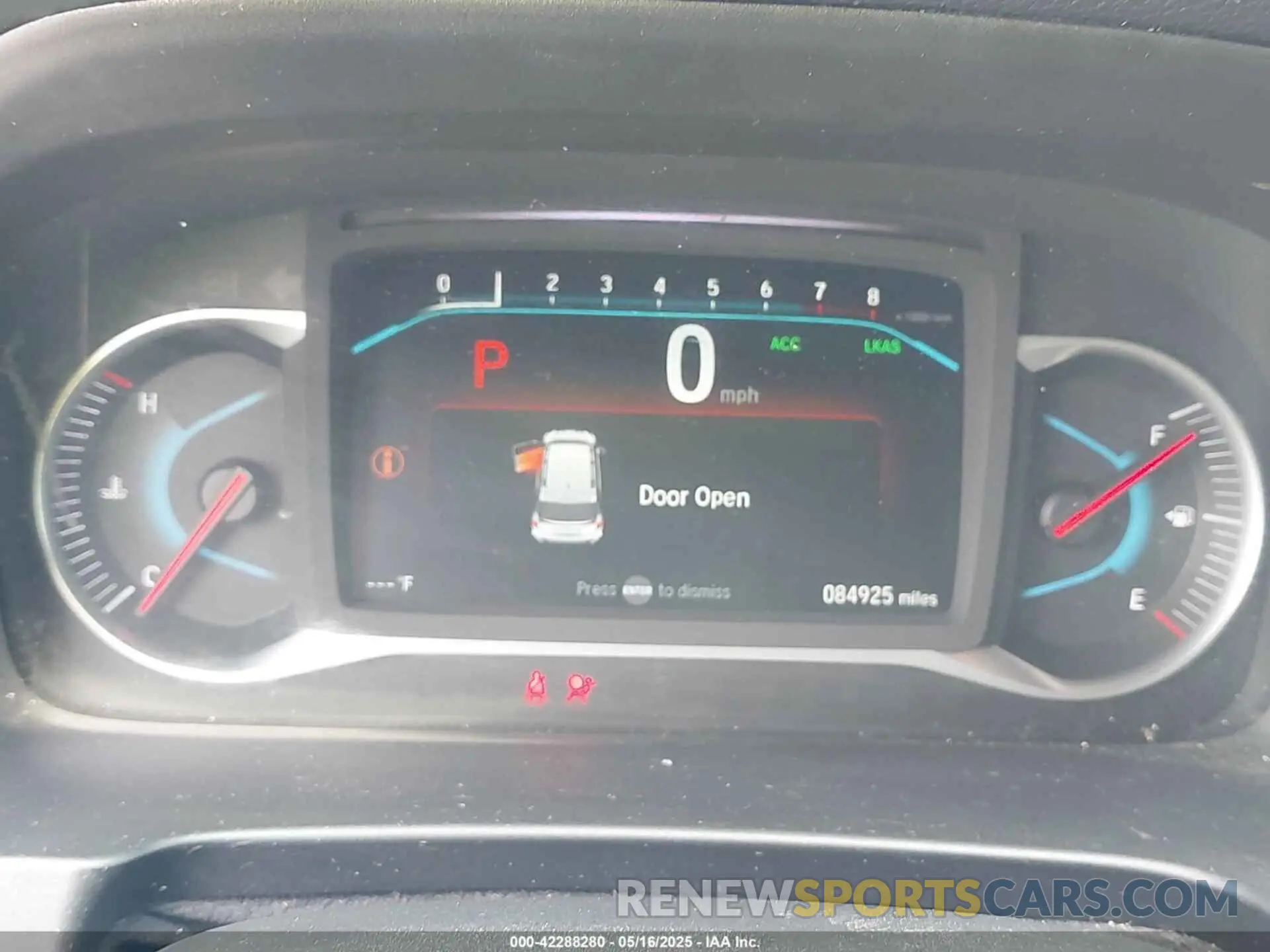 7 Photograph of a damaged car 5FNYF7H25KB008597 HONDA PASSPORT 2019
