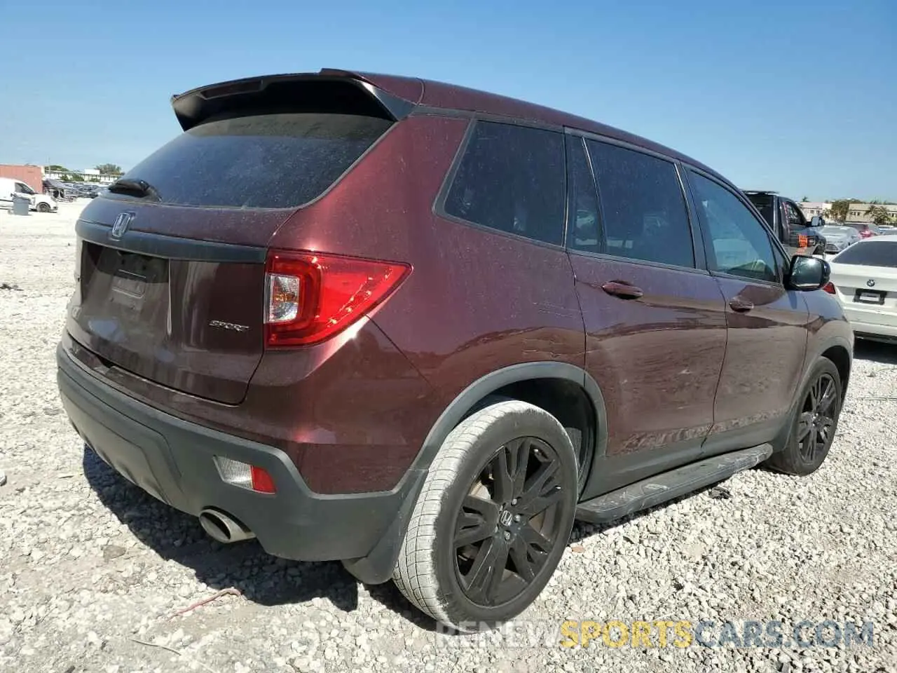 3 Photograph of a damaged car 5FNYF7H2XKB006263 HONDA PASSPORT 2019