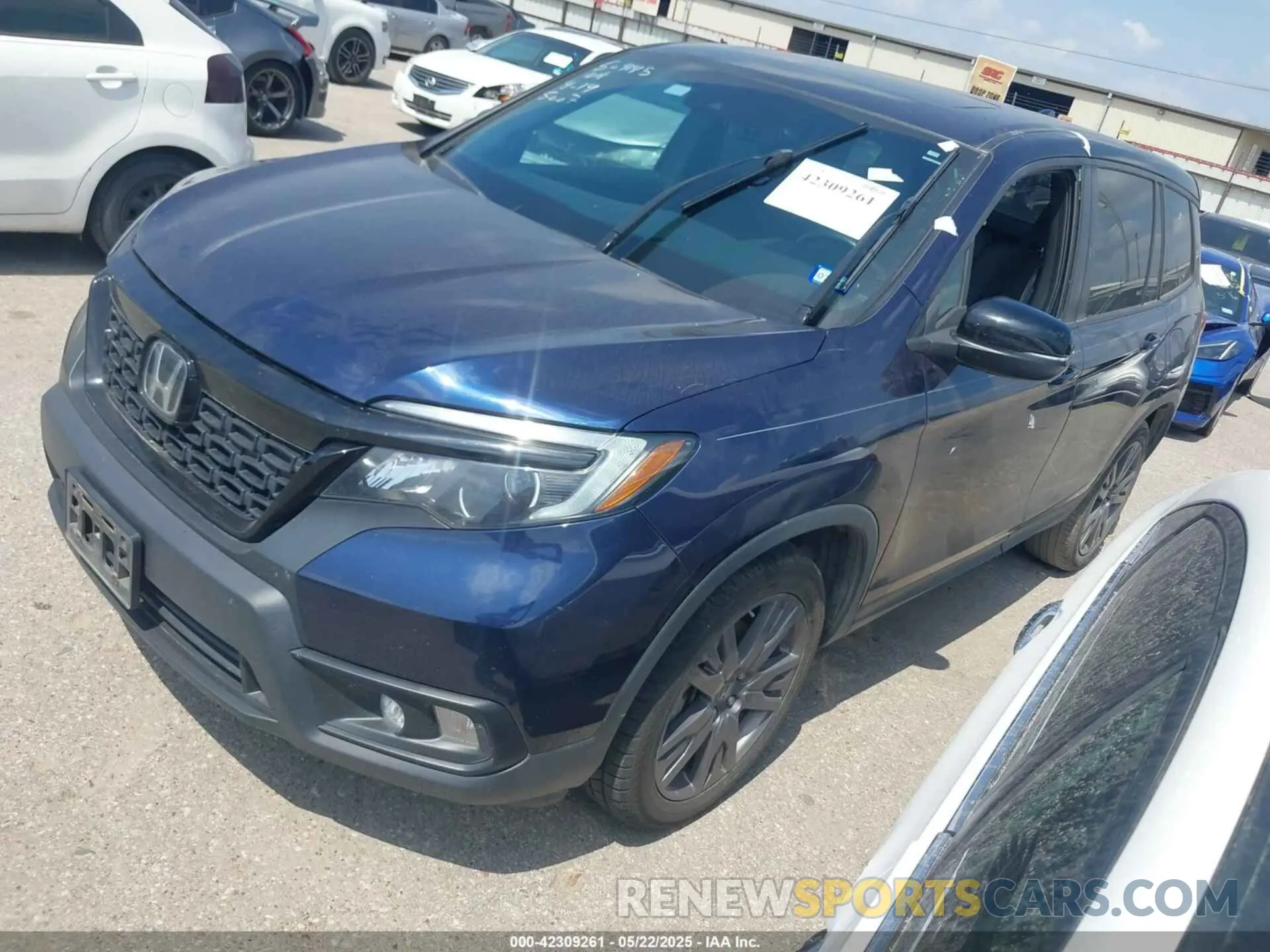 2 Photograph of a damaged car 5FNYF7H56KB005007 HONDA PASSPORT 2019