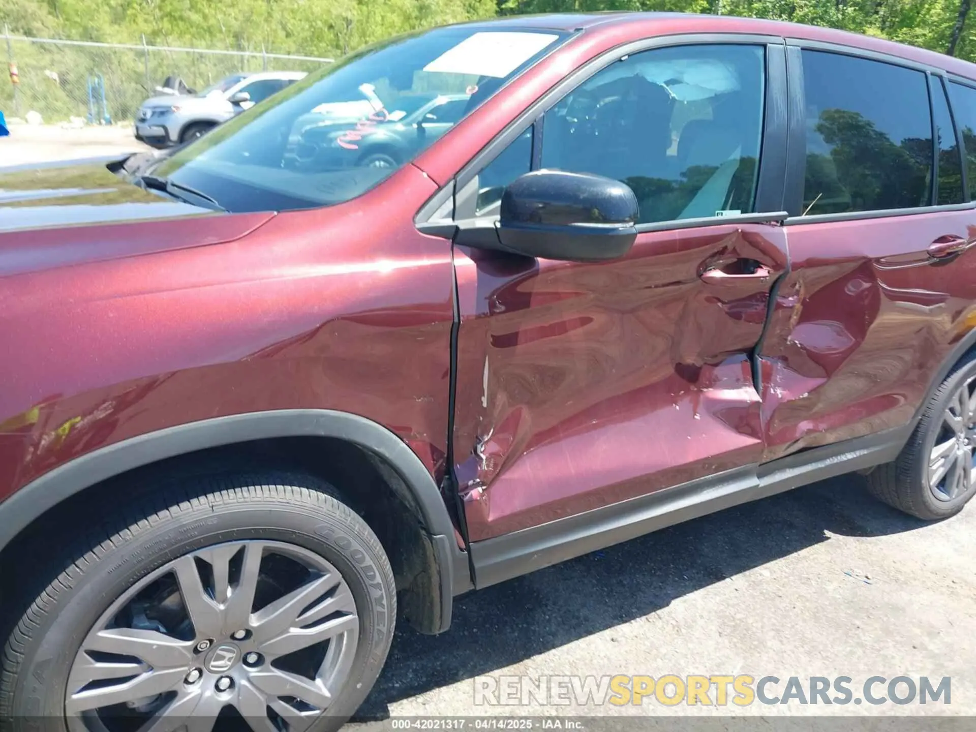 6 Photograph of a damaged car 5FNYF7H59KB009956 HONDA PASSPORT 2019