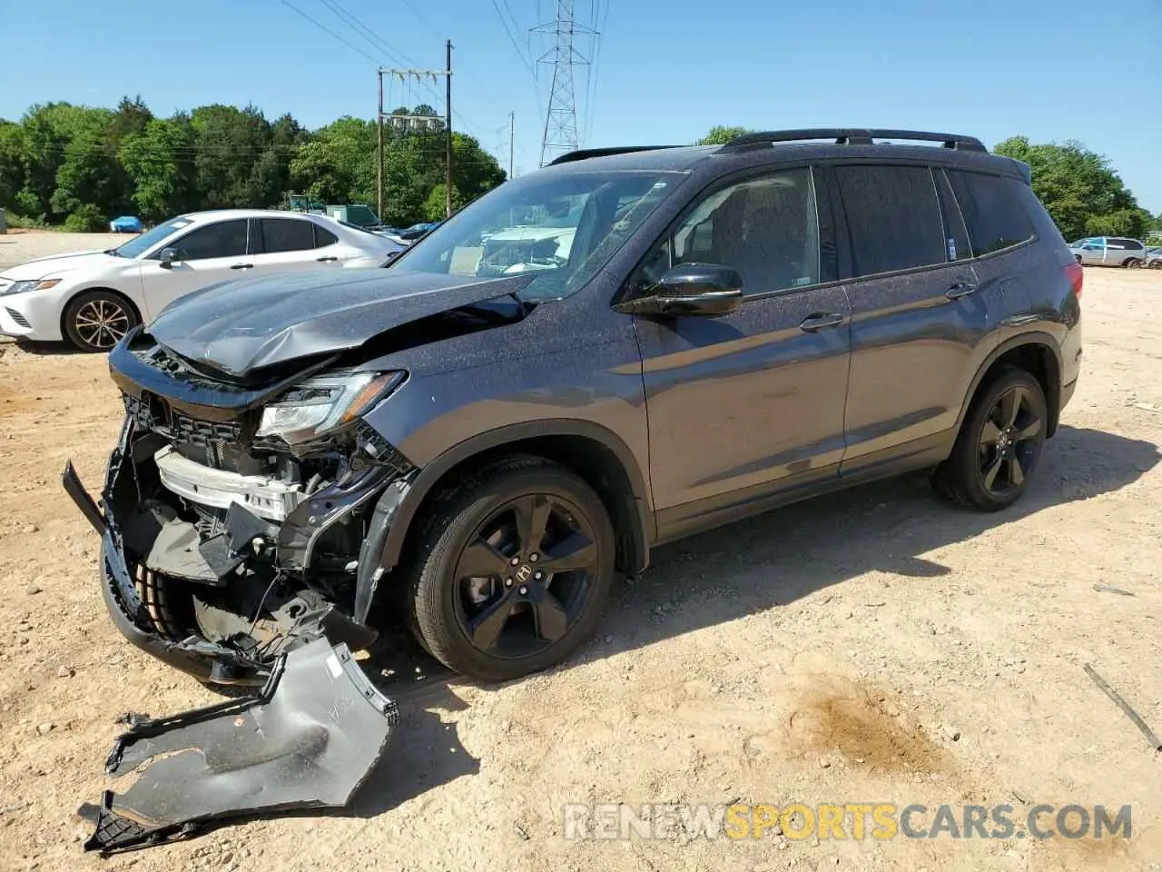 1 Фотография поврежденного автомобиля 5FNYF8H02KB004625 HONDA PASSPORT 2019