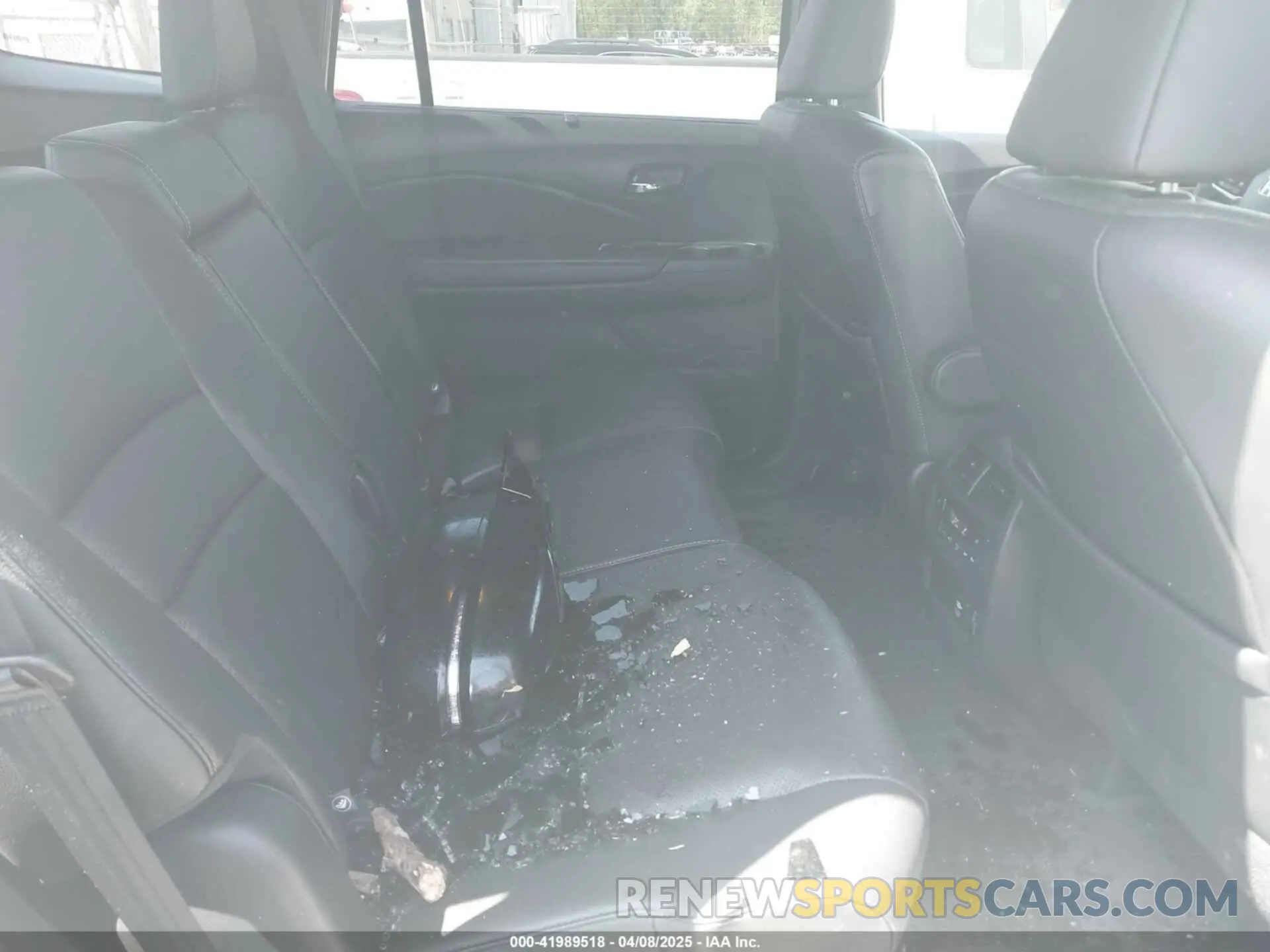 8 Фотография поврежденного автомобиля 5FNYF8H09KB015198 HONDA PASSPORT 2019