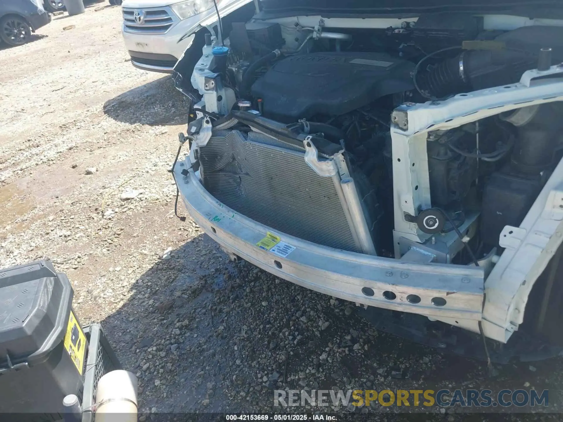 6 Photograph of a damaged car 5FNYF8H0XKB000774 HONDA PASSPORT 2019