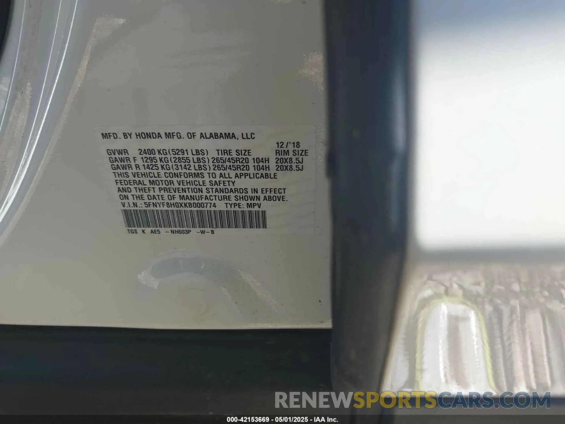 9 Photograph of a damaged car 5FNYF8H0XKB000774 HONDA PASSPORT 2019