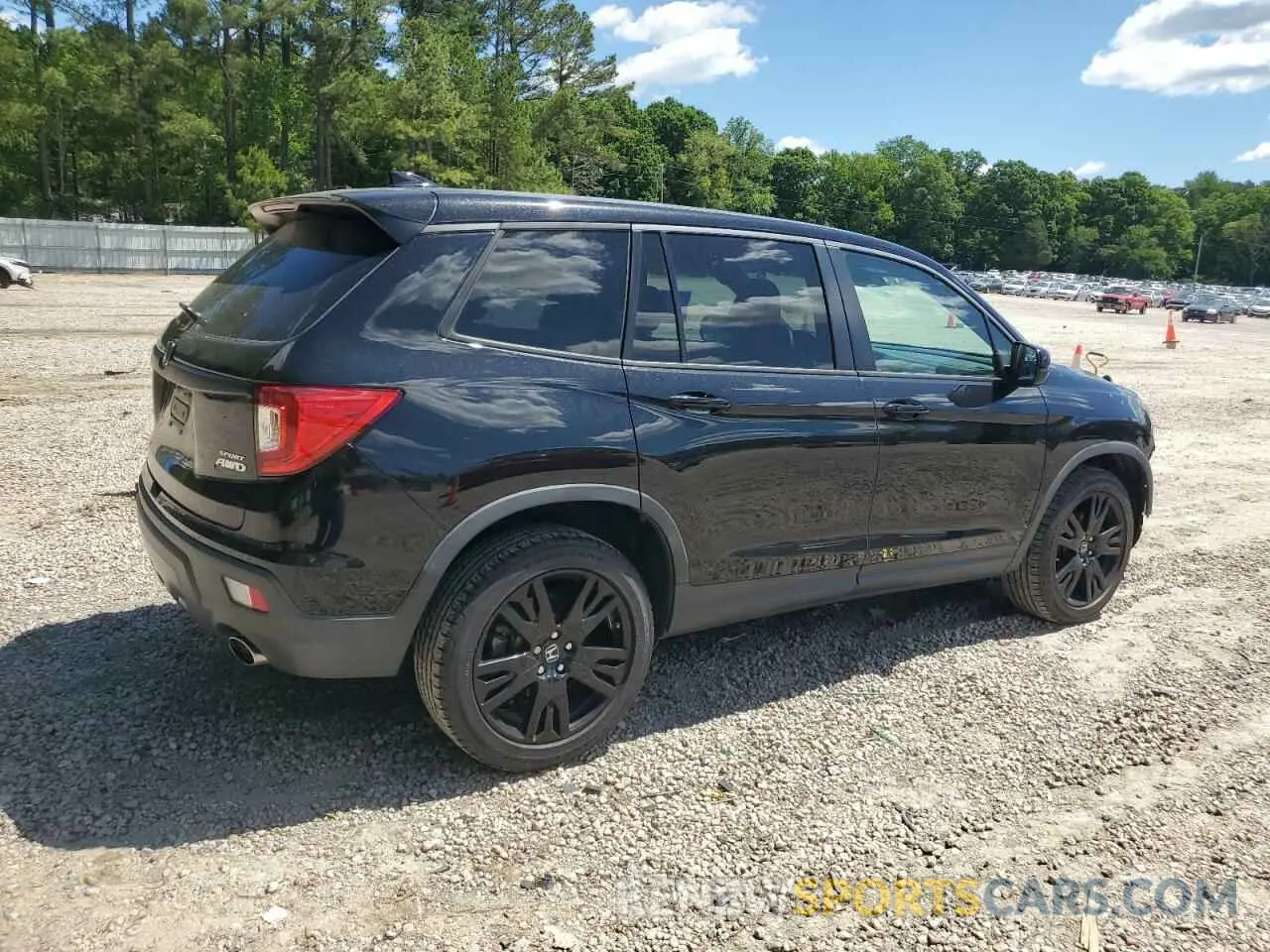 3 Photograph of a damaged car 5FNYF8H20KB022512 HONDA PASSPORT 2019
