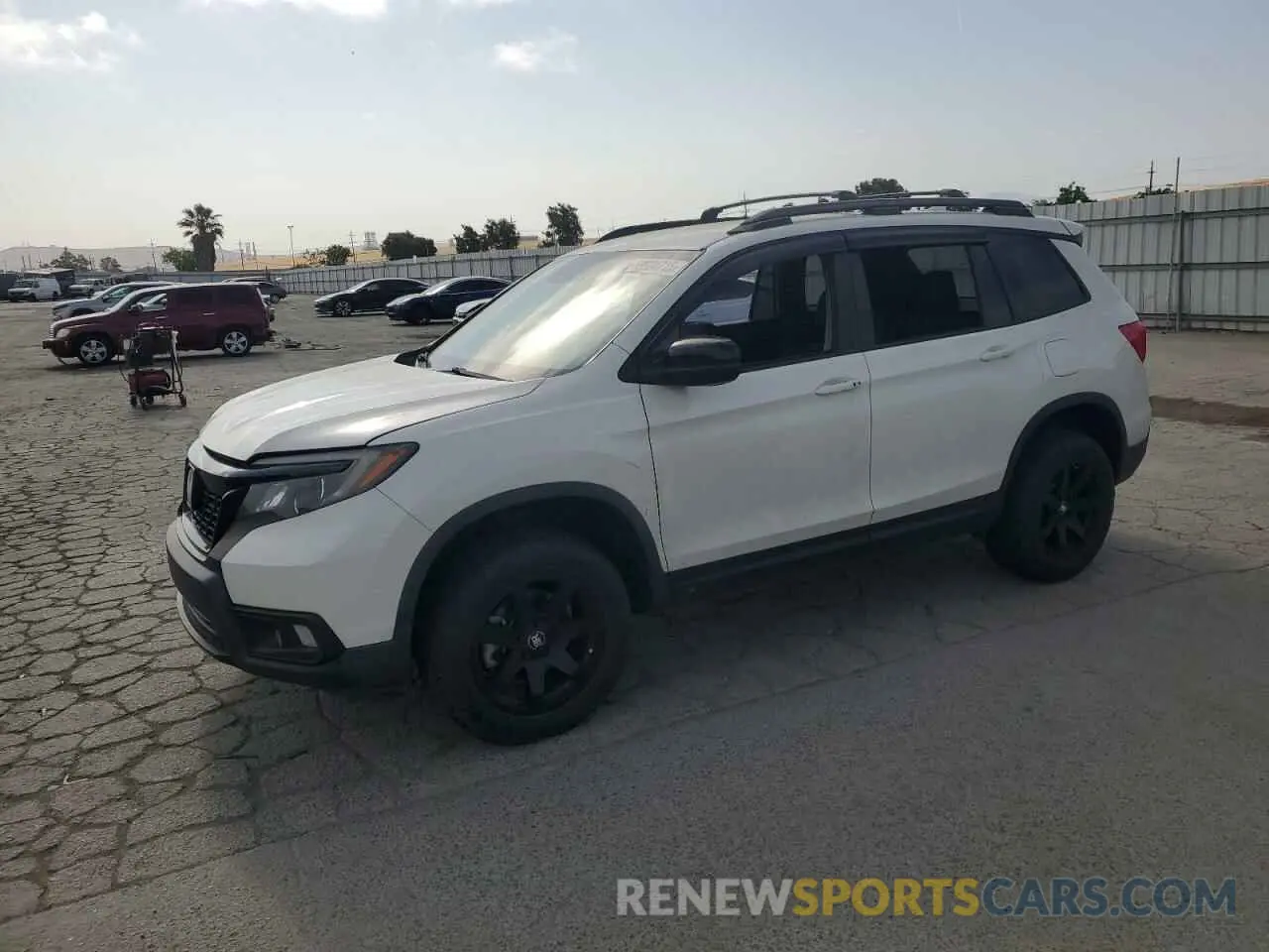 1 Фотография поврежденного автомобиля 5FNYF8H22KB016114 HONDA PASSPORT 2019