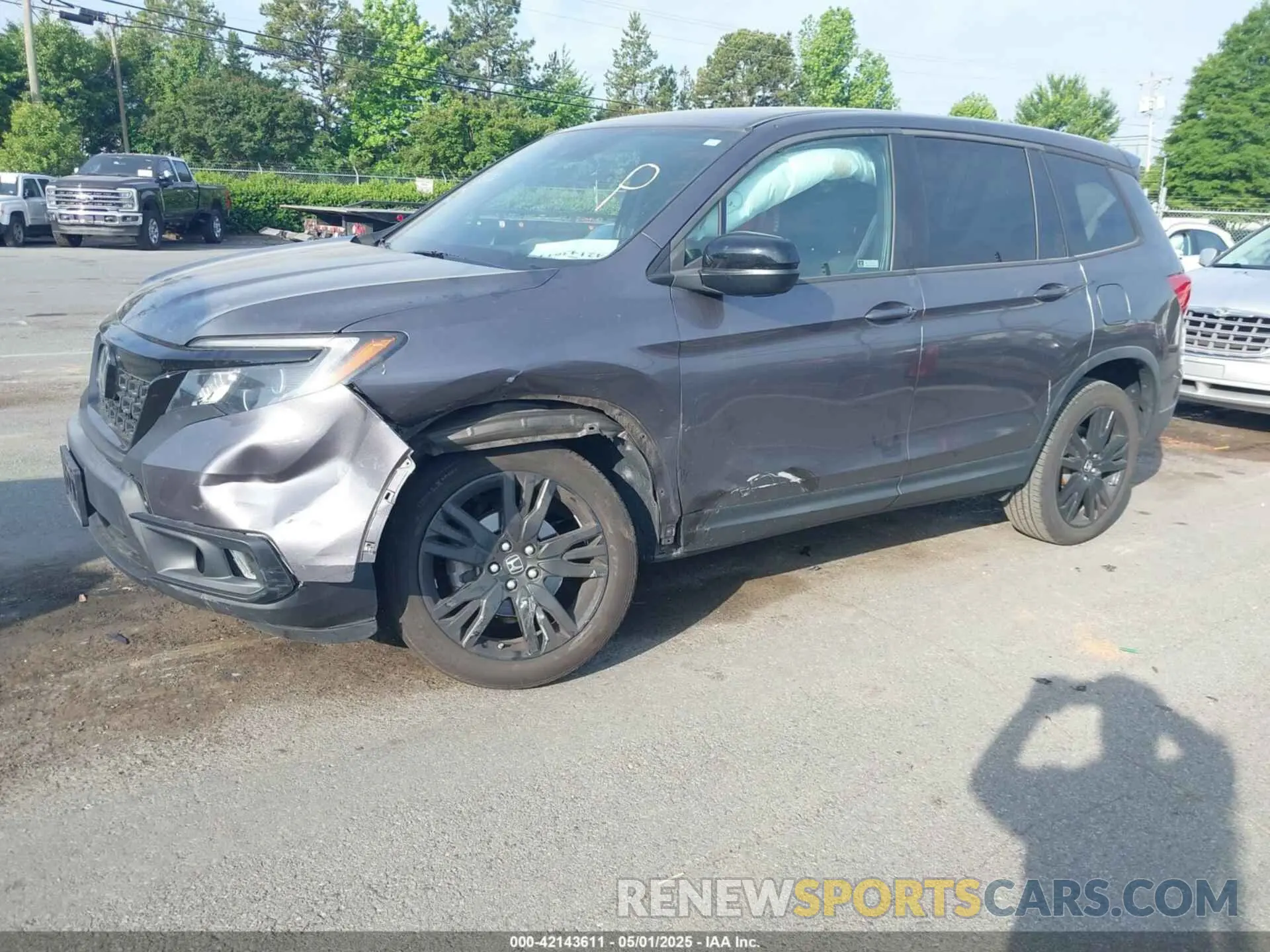 2 Photograph of a damaged car 5FNYF8H22KB024522 HONDA PASSPORT 2019