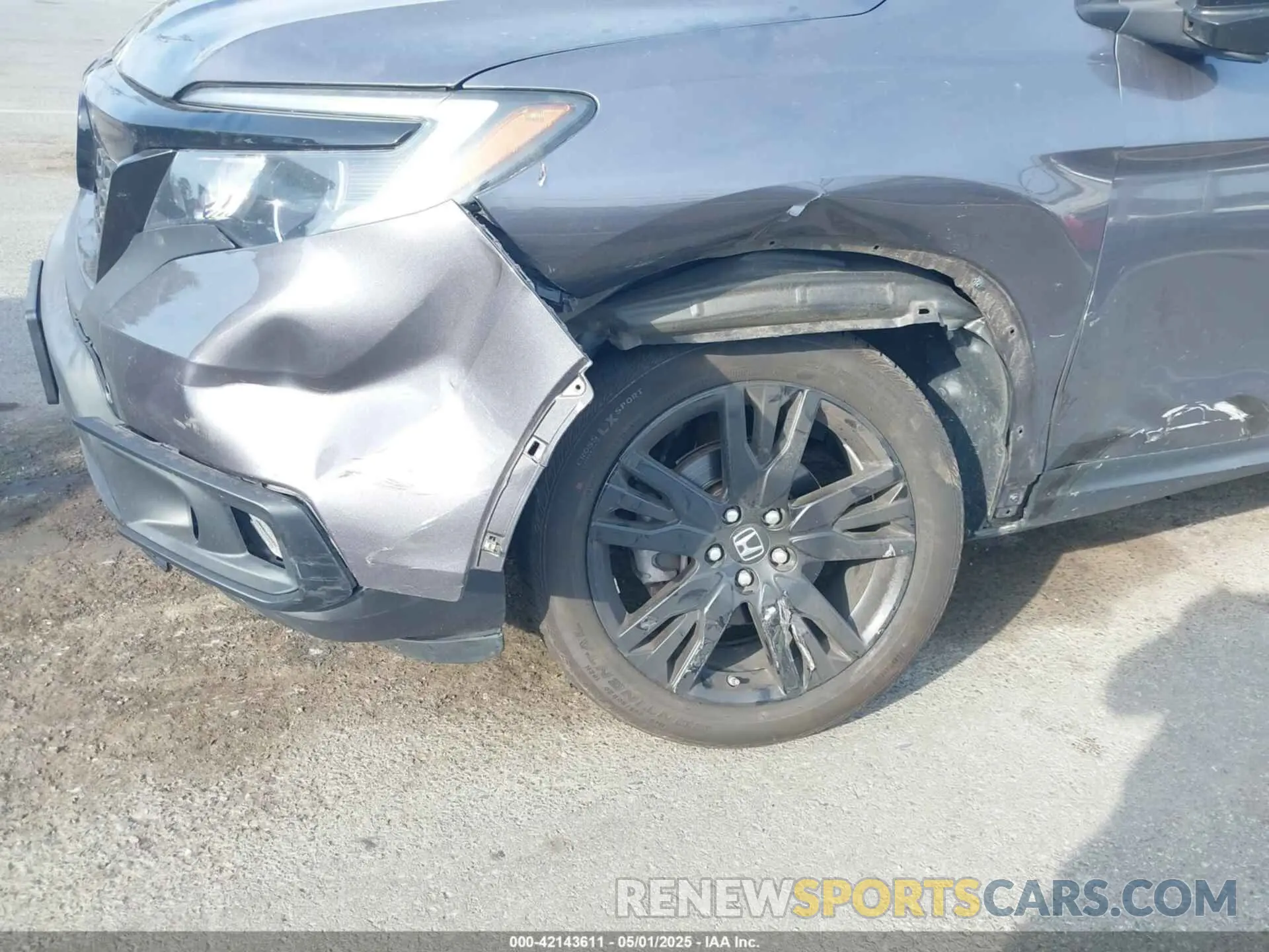 6 Photograph of a damaged car 5FNYF8H22KB024522 HONDA PASSPORT 2019