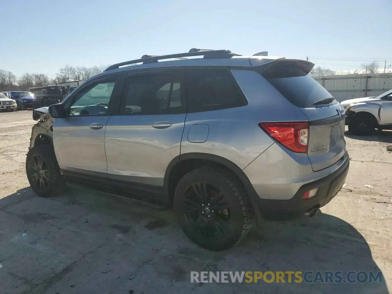 2 Photograph of a damaged car 5FNYF8H24KB020004 HONDA PASSPORT 2019