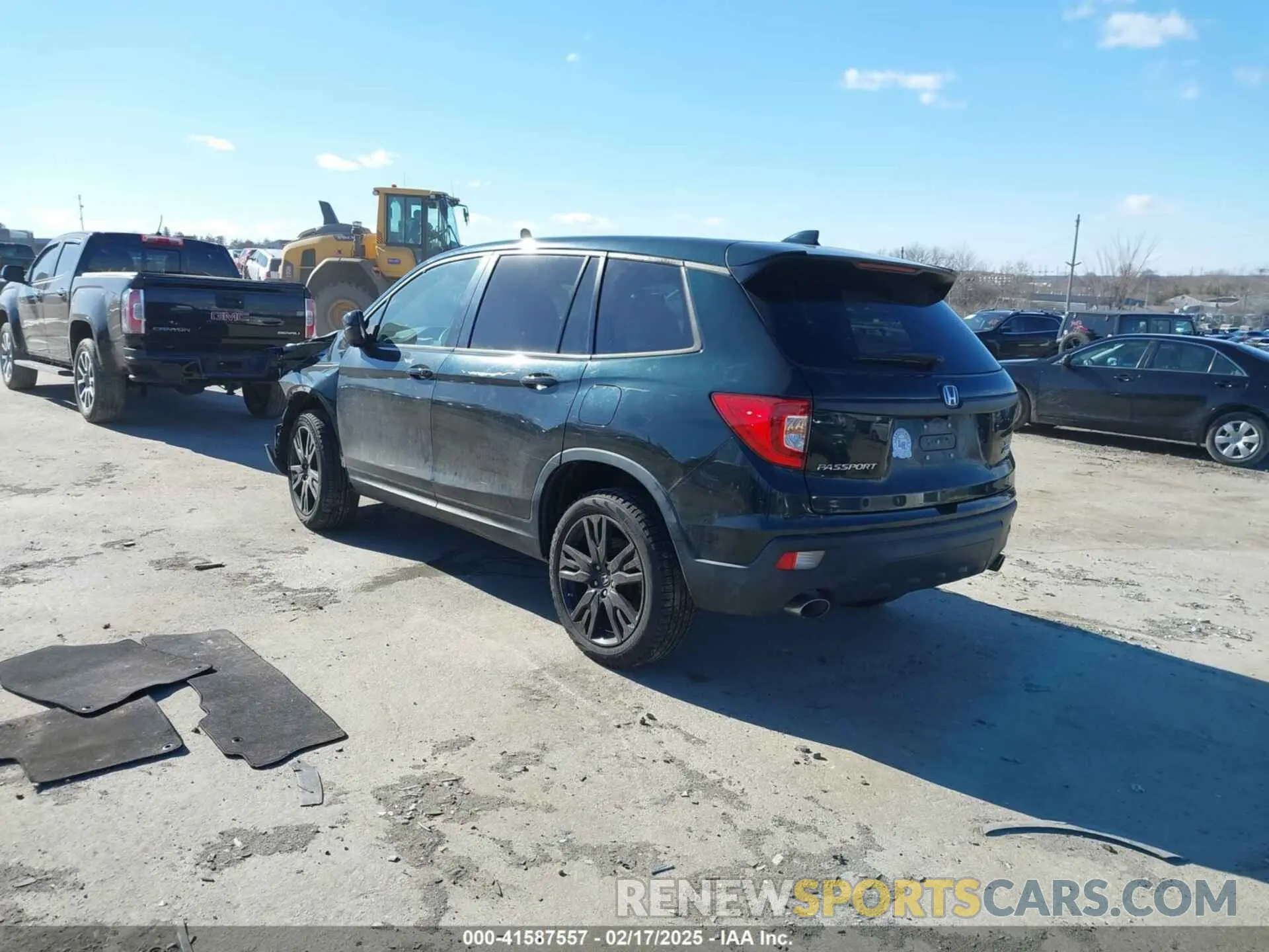 3 Фотография поврежденного автомобиля 5FNYF8H25KB008038 HONDA PASSPORT 2019