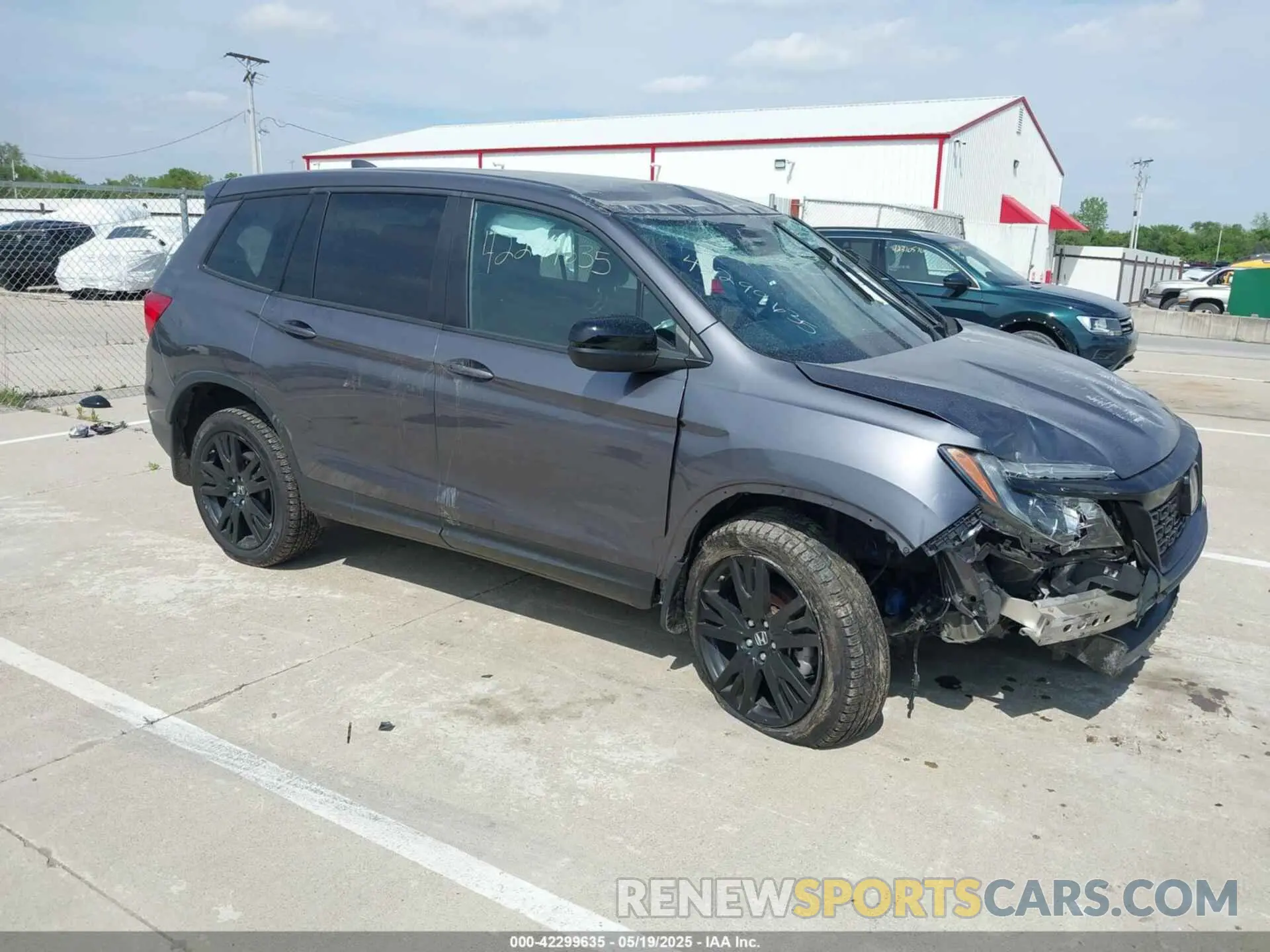 1 Photograph of a damaged car 5FNYF8H27KB002001 HONDA PASSPORT 2019