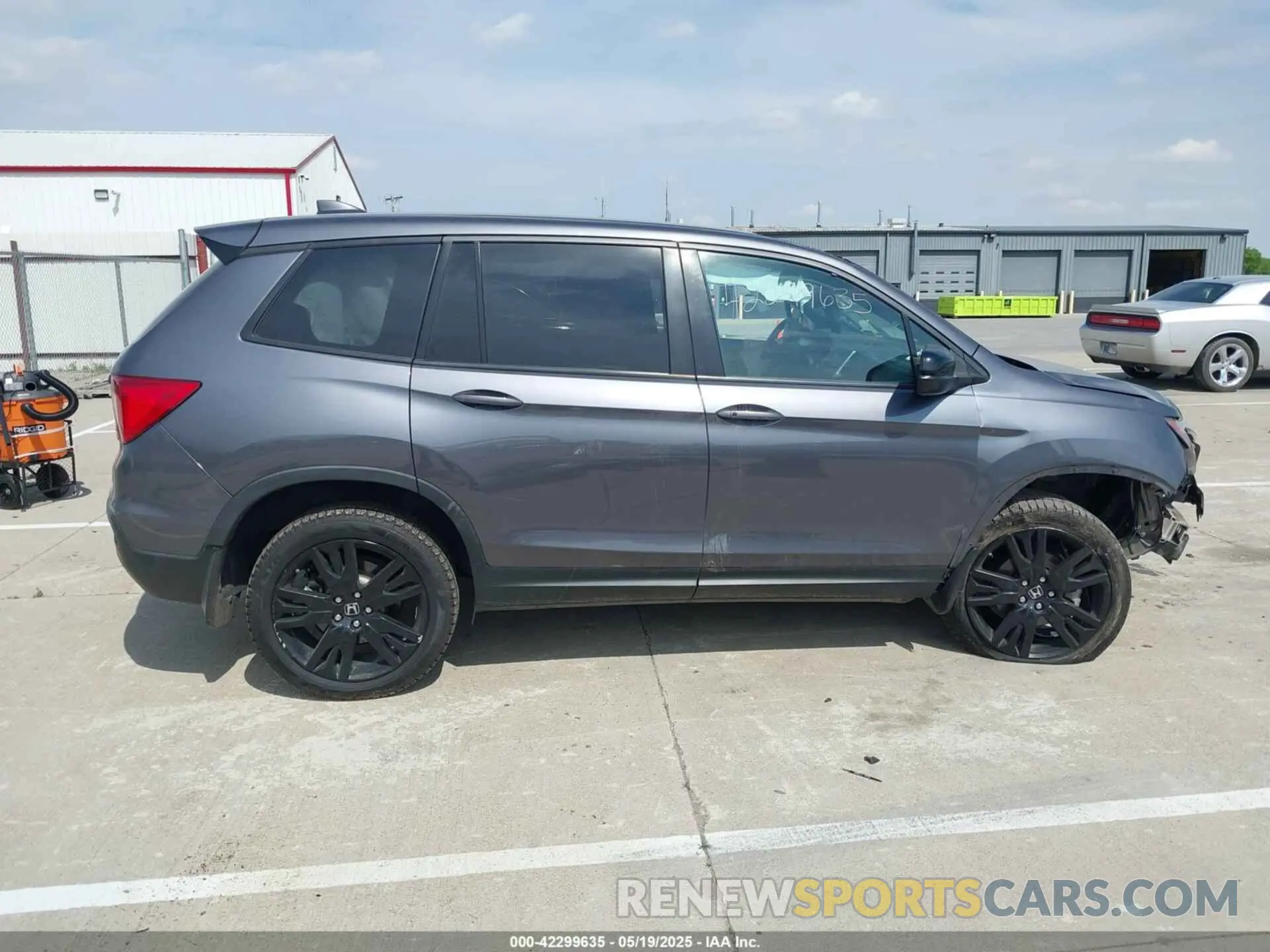 12 Photograph of a damaged car 5FNYF8H27KB002001 HONDA PASSPORT 2019
