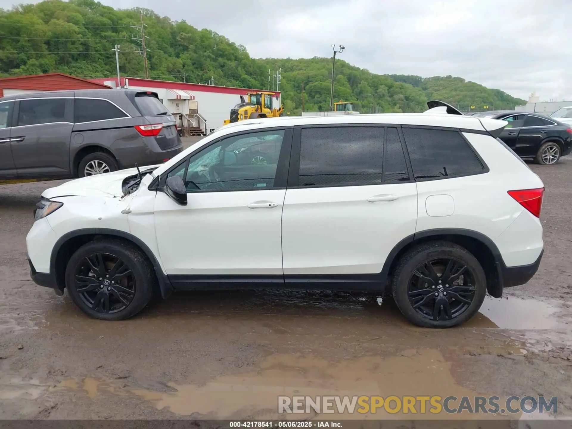 14 Фотография поврежденного автомобиля 5FNYF8H28KB010303 HONDA PASSPORT 2019
