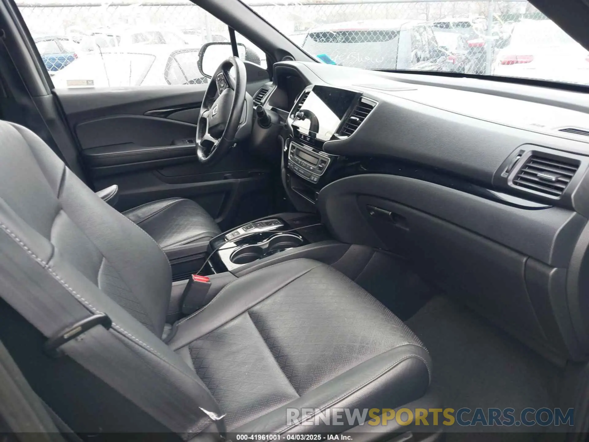 5 Фотография поврежденного автомобиля 5FNYF8H94KB004026 HONDA PASSPORT 2019