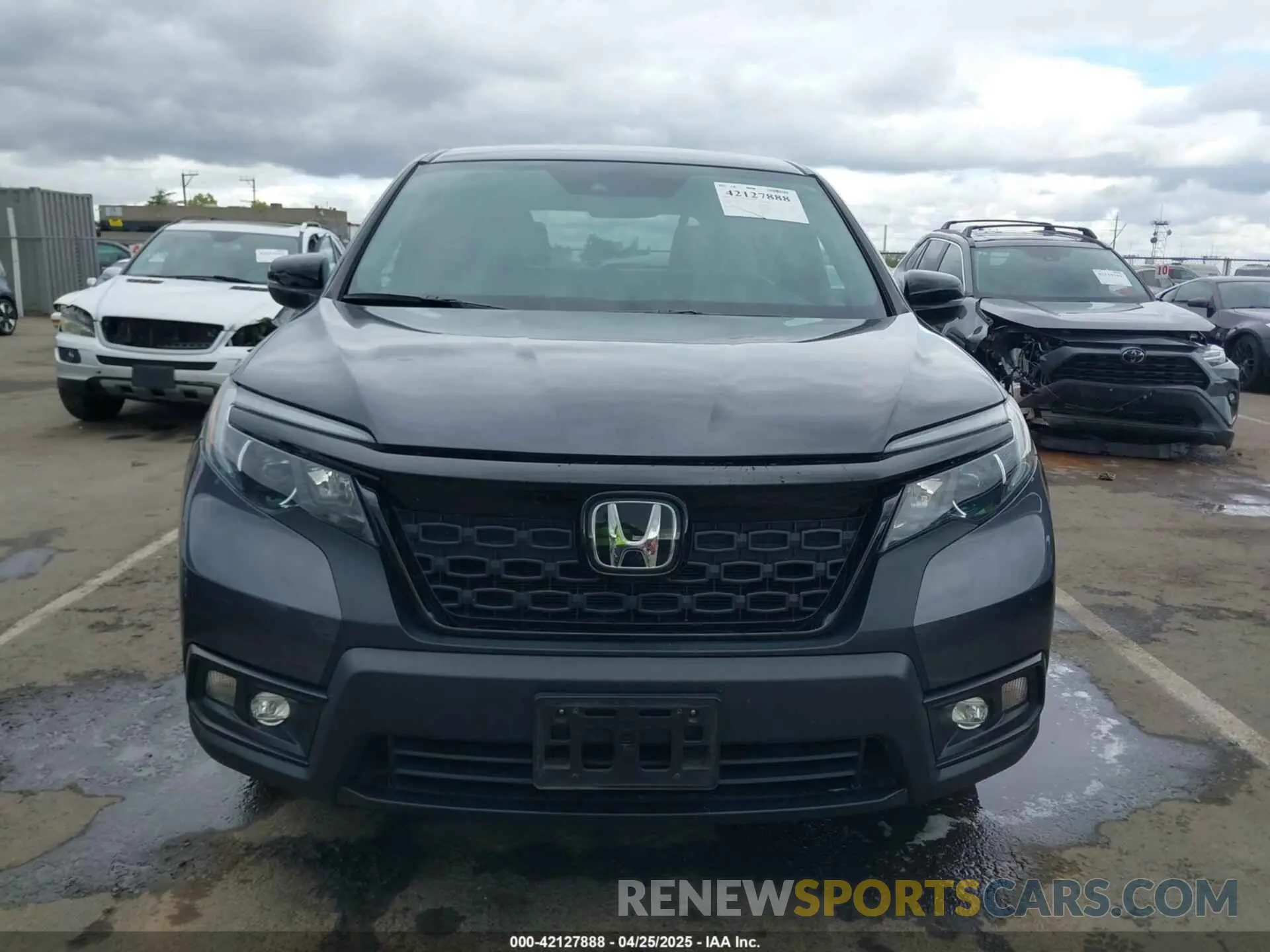 12 Photograph of a damaged car 5FNYF7H57LB000657 HONDA PASSPORT 2020