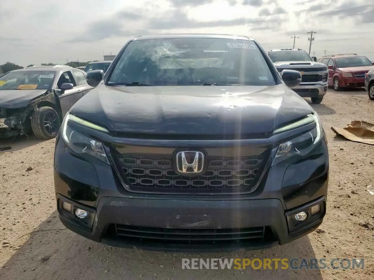 5 Photograph of a damaged car 5FNYF7H58LB002790 HONDA PASSPORT 2020