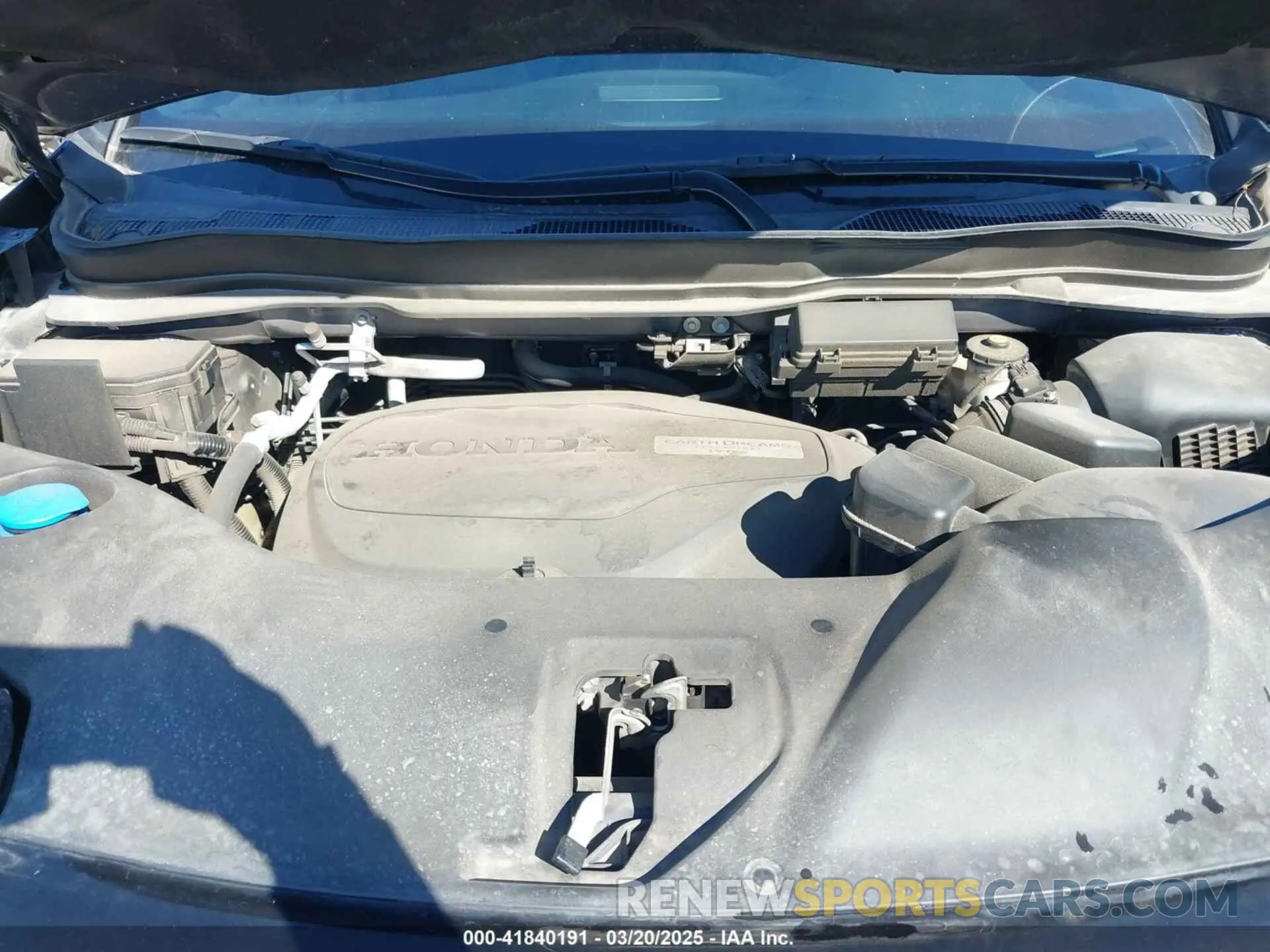 10 Photograph of a damaged car 5FNYF7H94LB004006 HONDA PASSPORT 2020