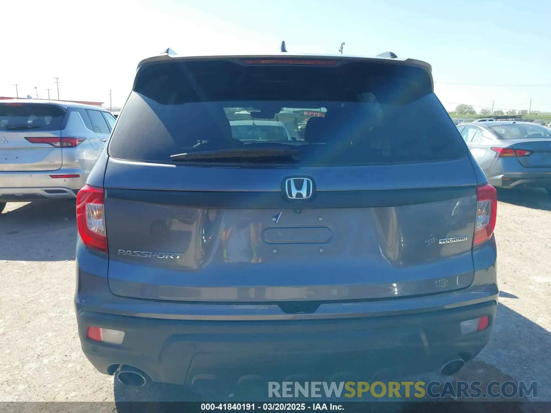 16 Photograph of a damaged car 5FNYF7H94LB004006 HONDA PASSPORT 2020