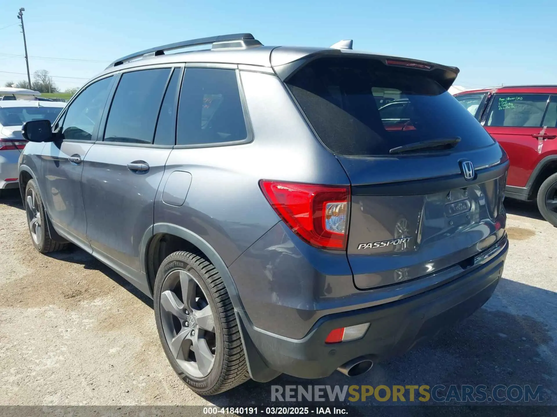 3 Photograph of a damaged car 5FNYF7H94LB004006 HONDA PASSPORT 2020
