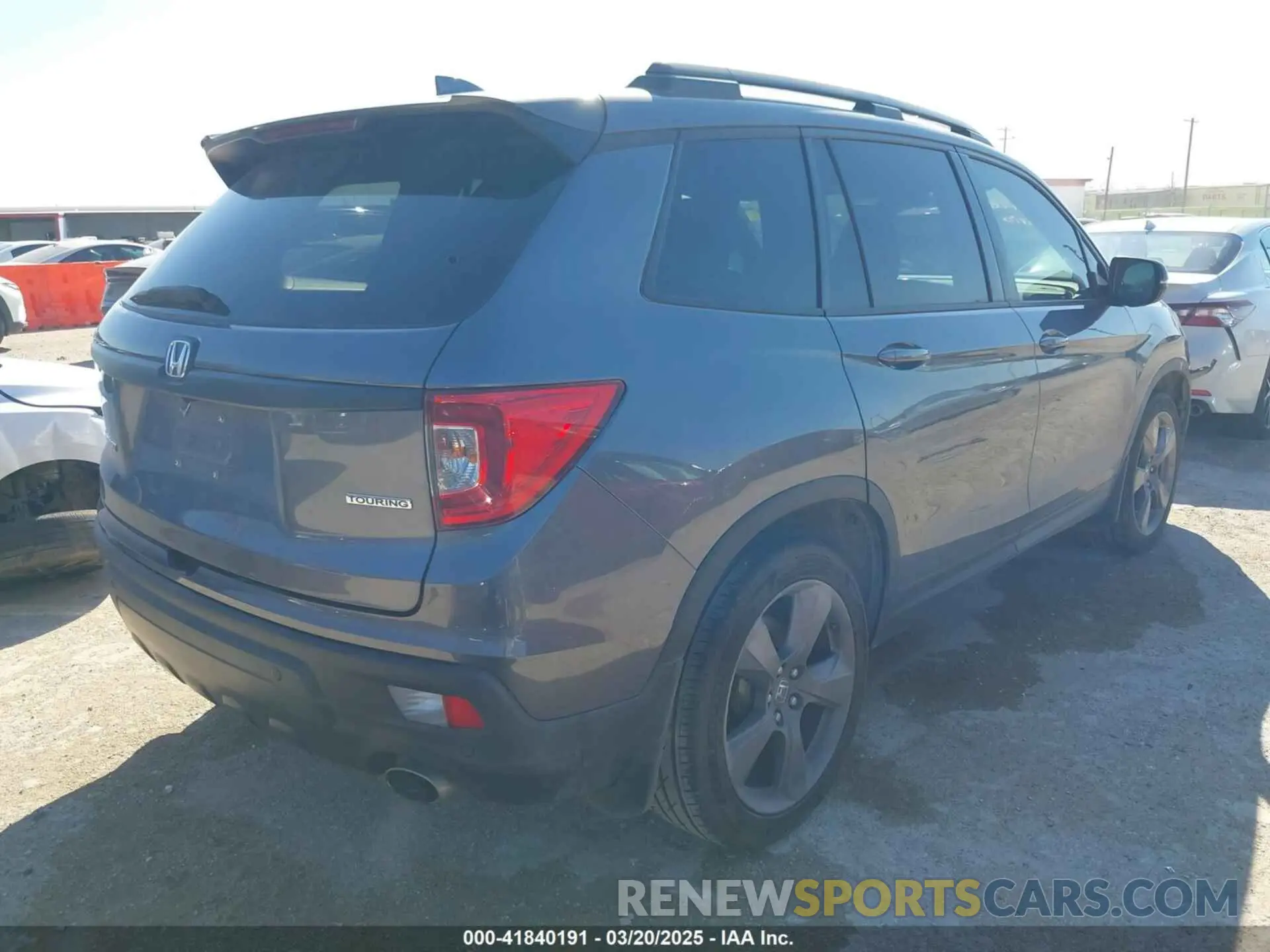 4 Photograph of a damaged car 5FNYF7H94LB004006 HONDA PASSPORT 2020