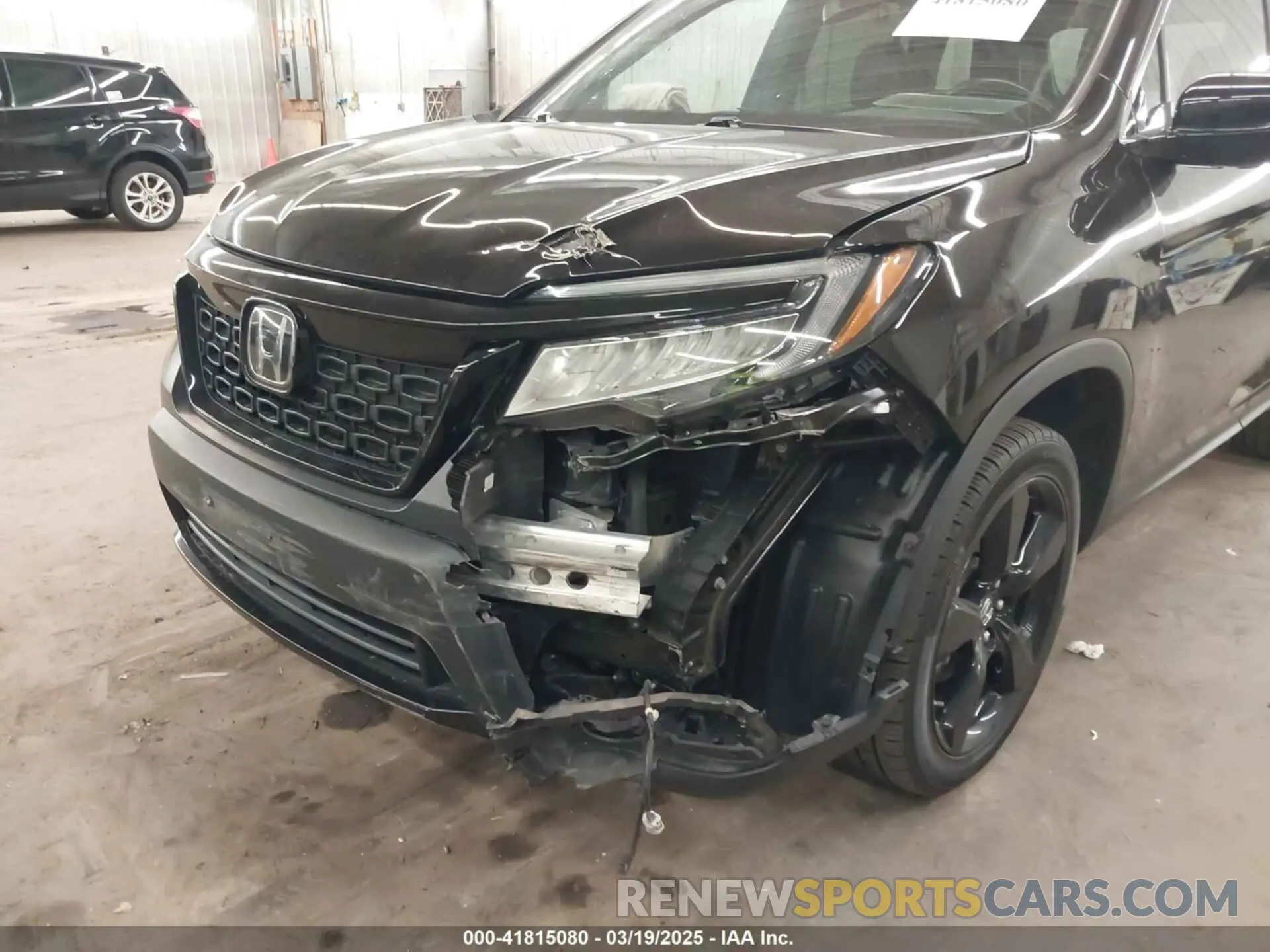6 Photograph of a damaged car 5FNYF8H02LB010085 HONDA PASSPORT 2020