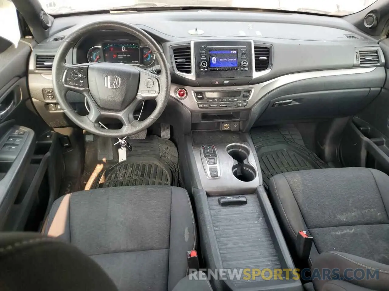 8 Photograph of a damaged car 5FNYF8H29LB014989 HONDA PASSPORT 2020