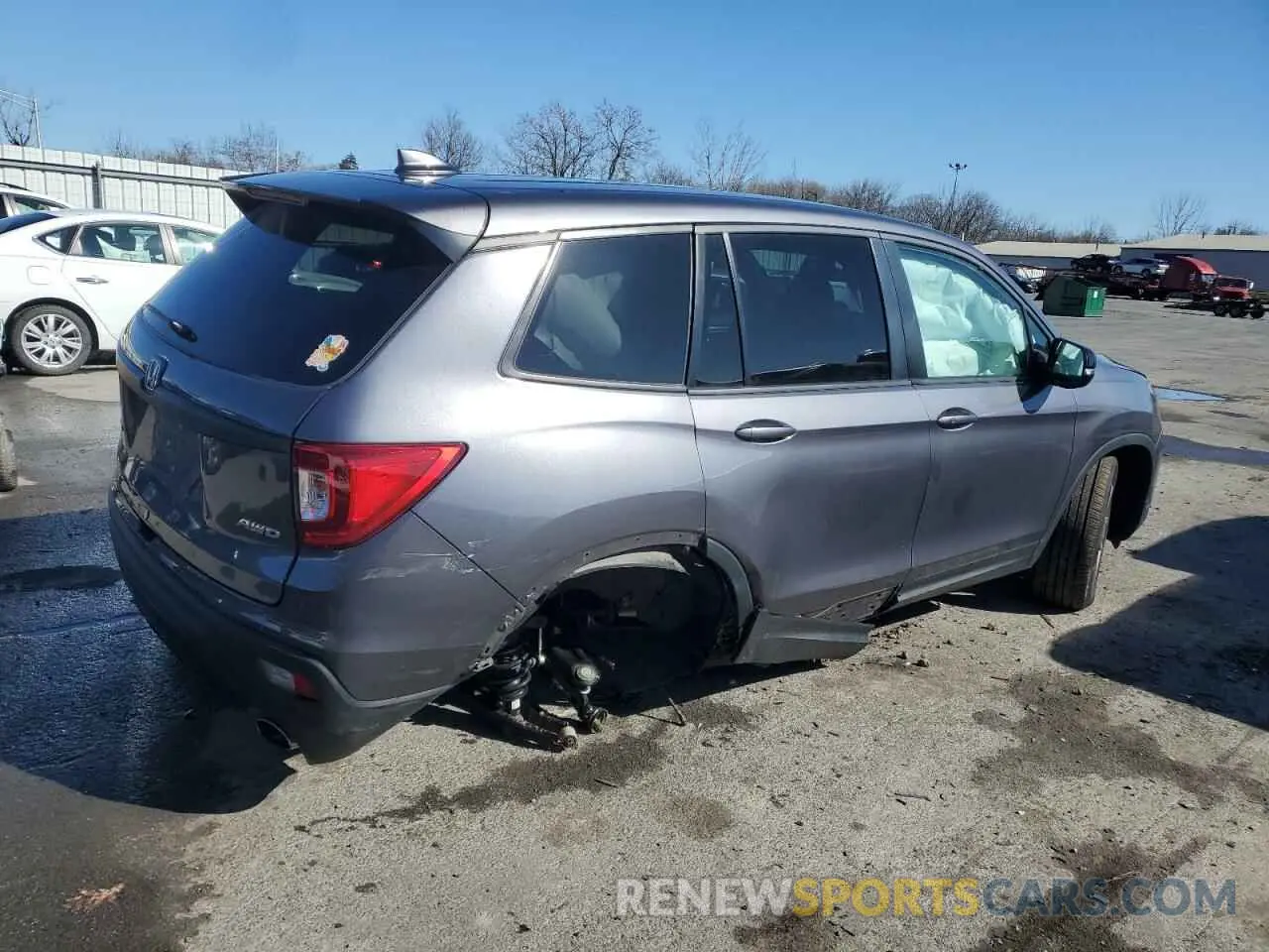 3 Фотография поврежденного автомобиля 5FNYF8H51LB016178 HONDA PASSPORT 2020