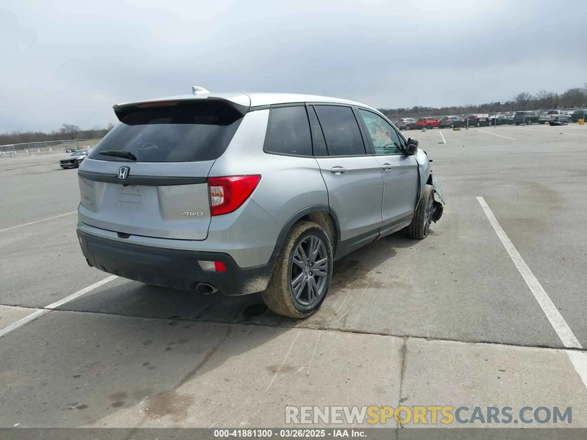 4 Photograph of a damaged car 5FNYF8H55LB005023 HONDA PASSPORT 2020