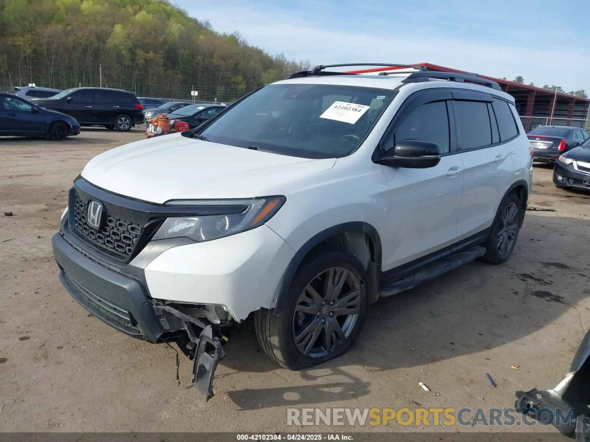 2 Photograph of a damaged car 5FNYF8H5XLB005177 HONDA PASSPORT 2020