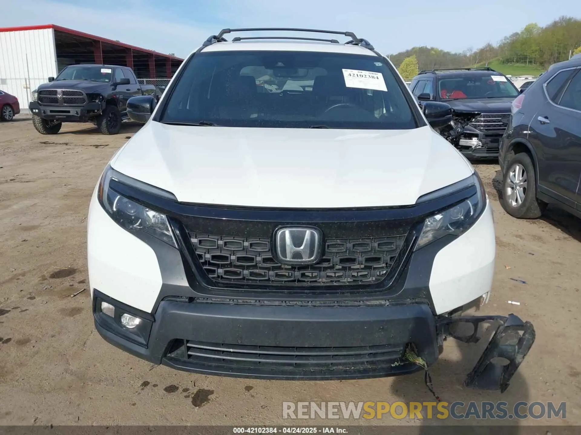 6 Photograph of a damaged car 5FNYF8H5XLB005177 HONDA PASSPORT 2020