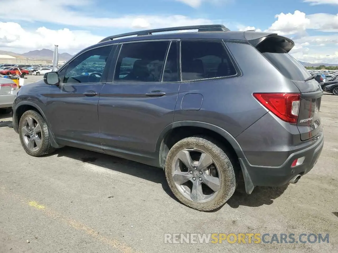 2 Фотография поврежденного автомобиля 5FNYF8H9XLB007336 HONDA PASSPORT 2020