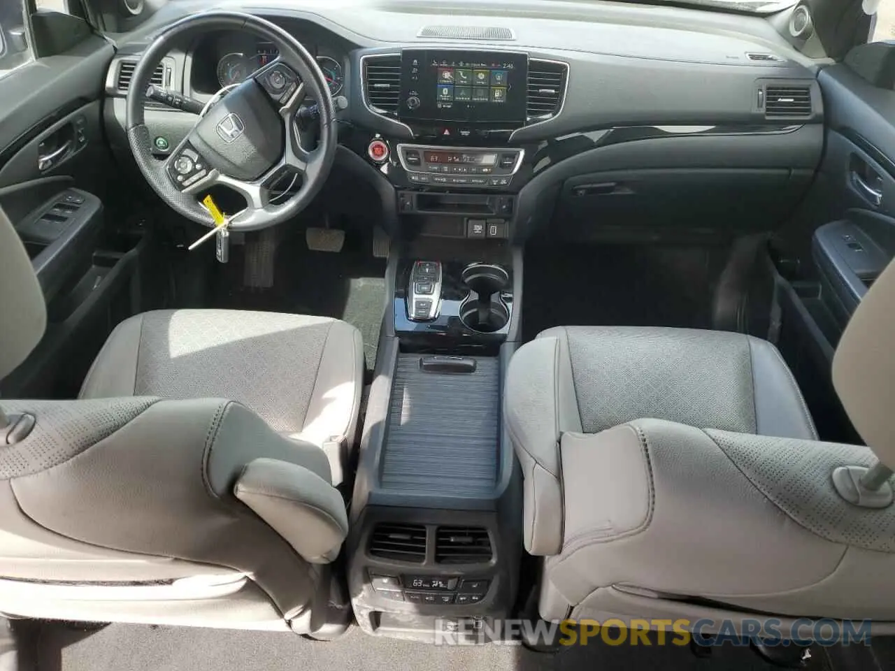 8 Фотография поврежденного автомобиля 5FNYF8H9XLB007336 HONDA PASSPORT 2020
