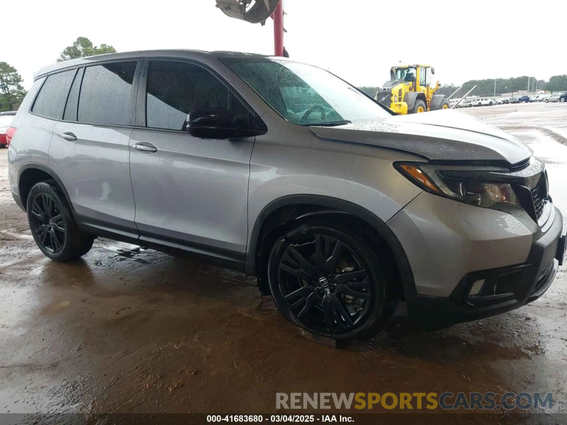 1 Photograph of a damaged car 5FNYF7H26MB014556 HONDA PASSPORT 2021