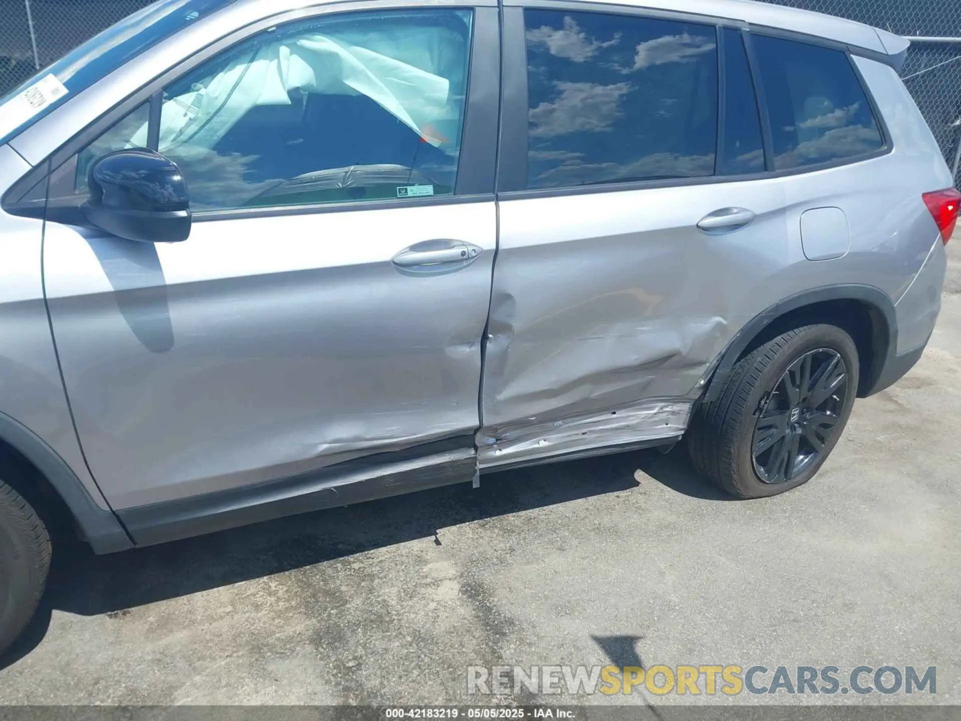 6 Фотография поврежденного автомобиля 5FNYF7H27MB003467 HONDA PASSPORT 2021