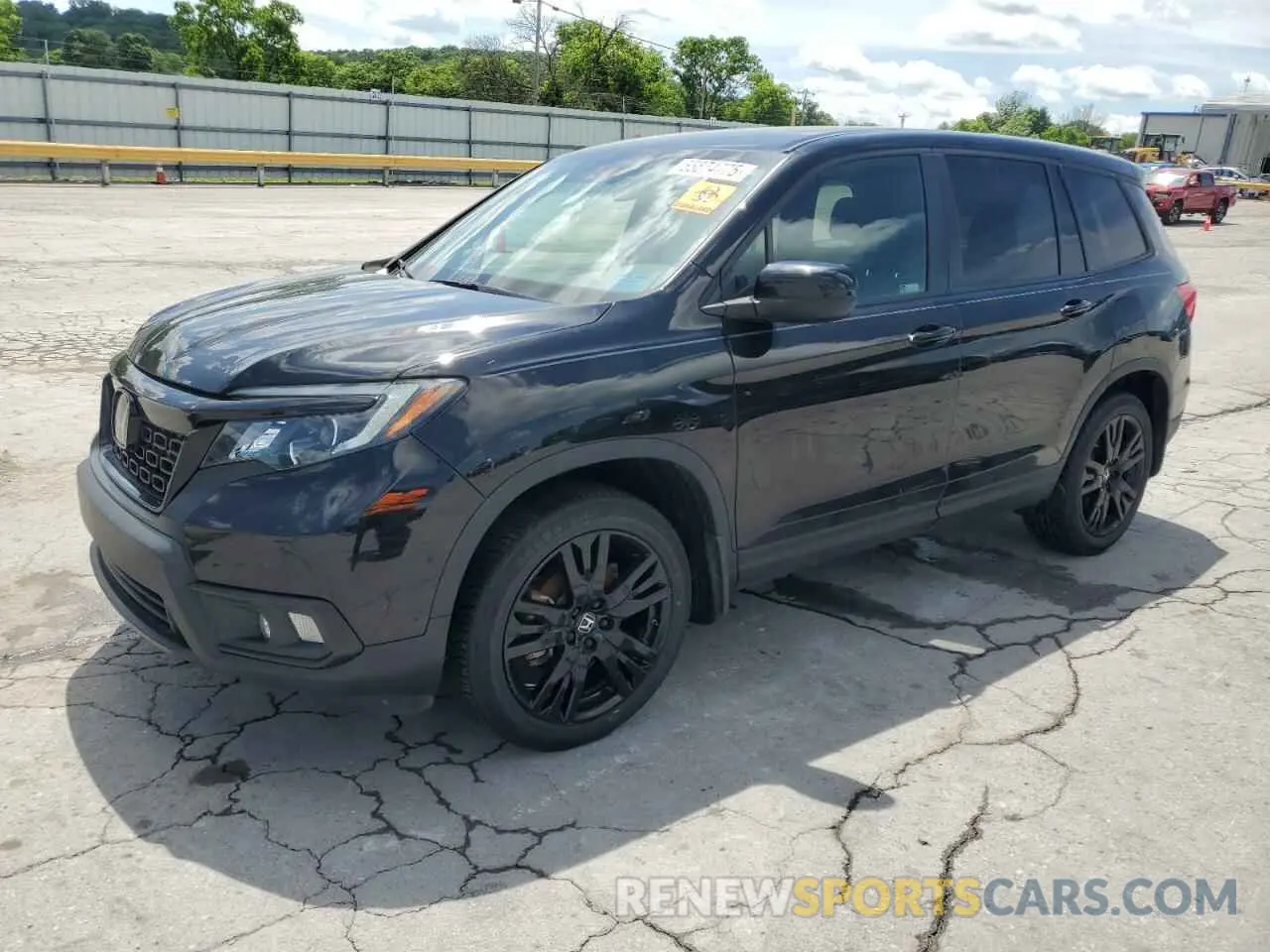 1 Photograph of a damaged car 5FNYF7H29MB014499 HONDA PASSPORT 2021