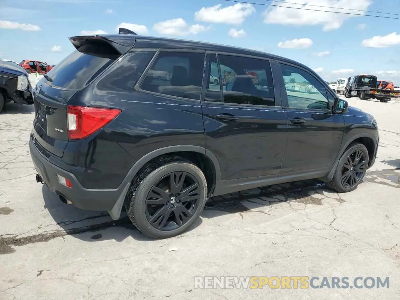 3 Photograph of a damaged car 5FNYF7H29MB014499 HONDA PASSPORT 2021