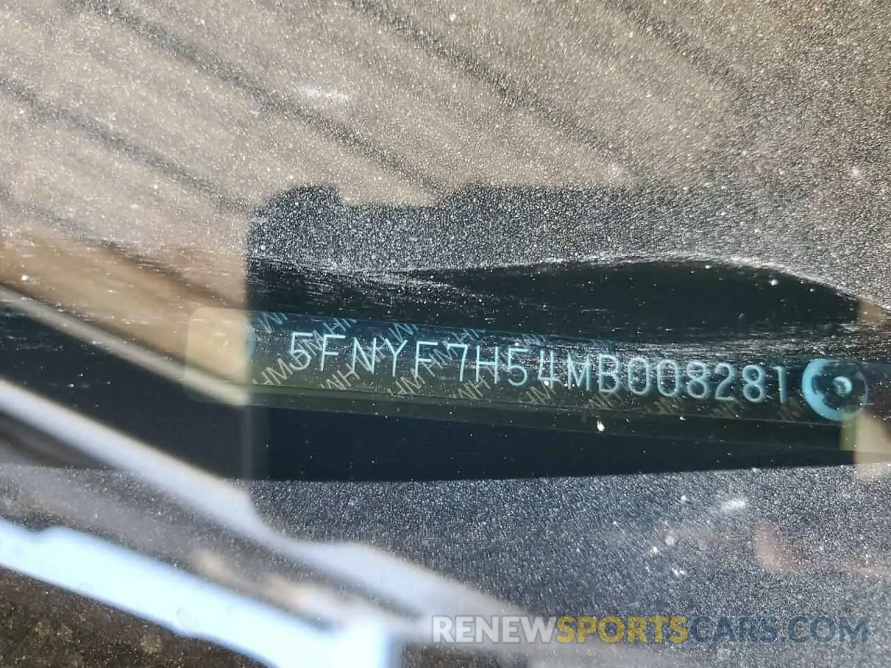 15 Photograph of a damaged car 5FNYF7H54MB008281 HONDA PASSPORT 2021