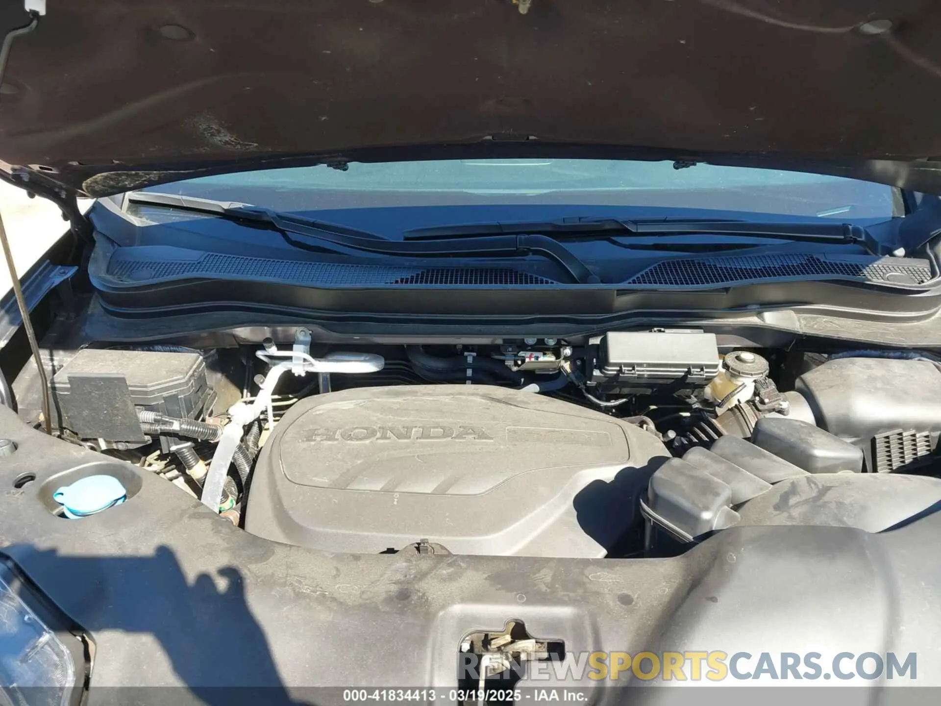 10 Photograph of a damaged car 5FNYF8H07MB018359 HONDA PASSPORT 2021