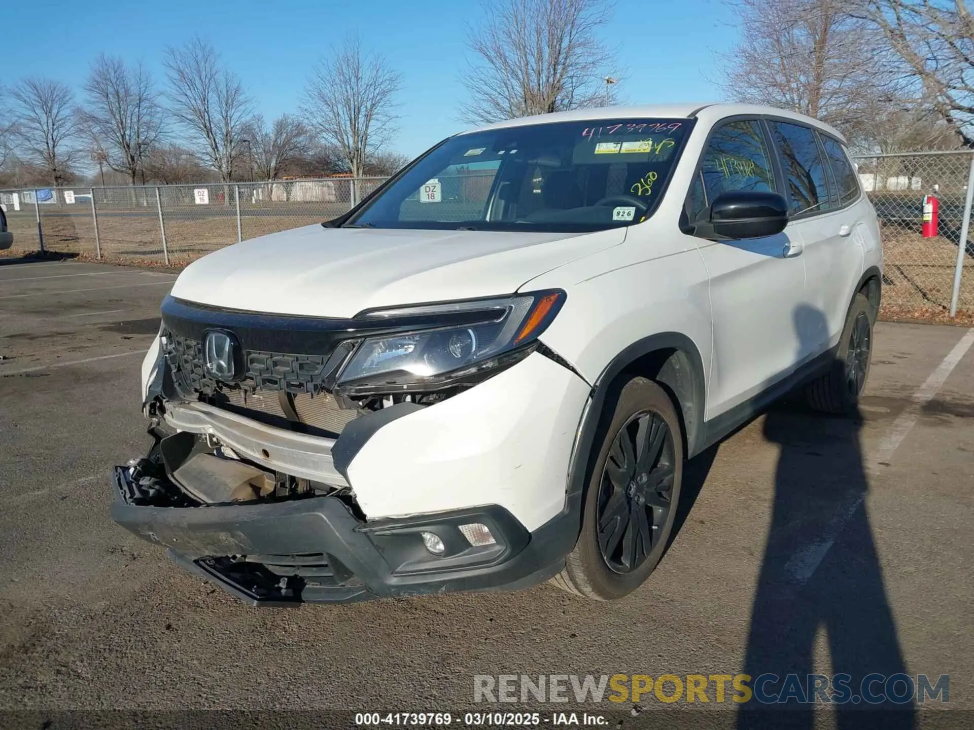 2 Photograph of a damaged car 5FNYF8H21MB031674 HONDA PASSPORT 2021