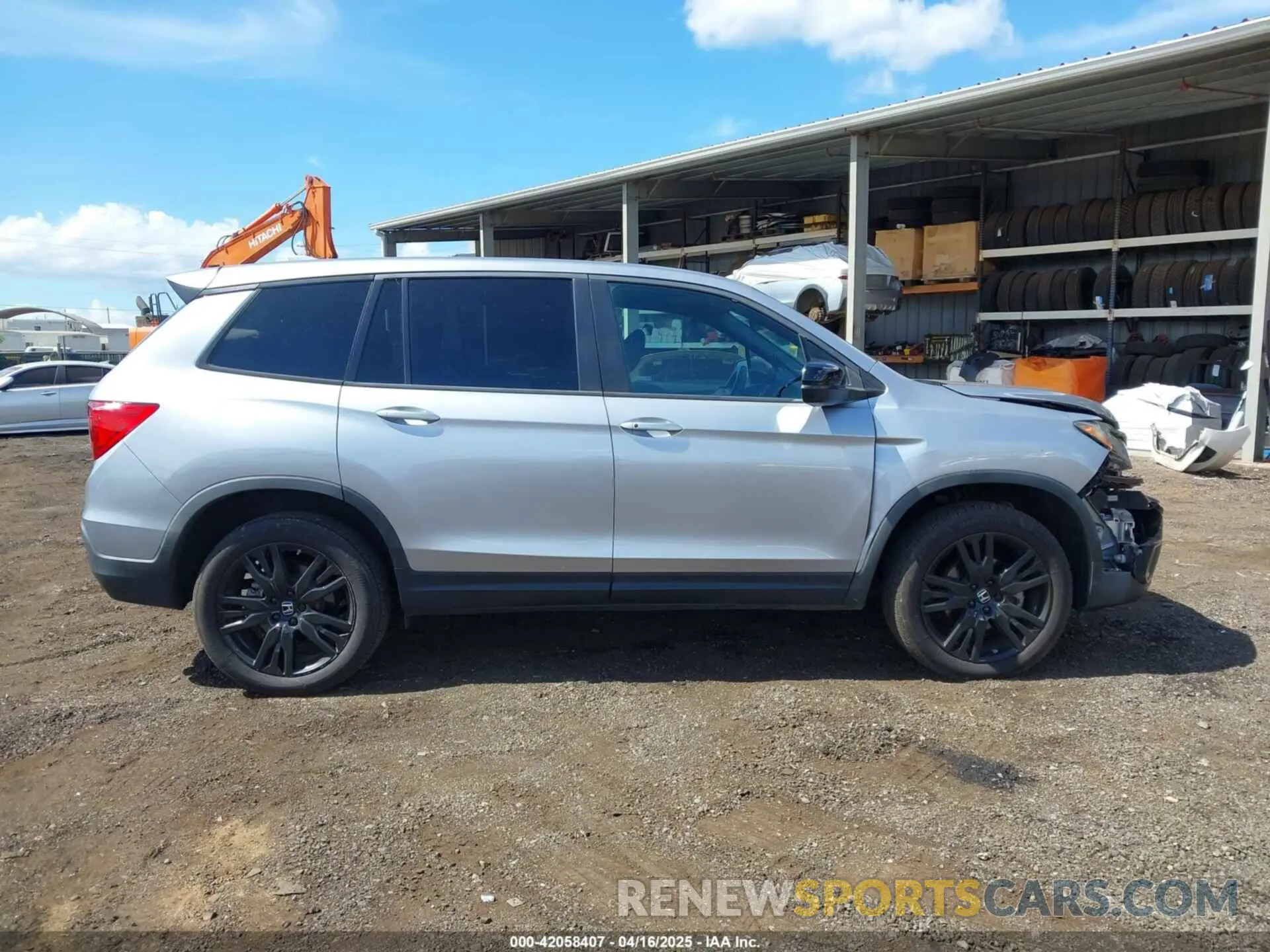 14 Photograph of a damaged car 5FNYF8H22MB000451 HONDA PASSPORT 2021