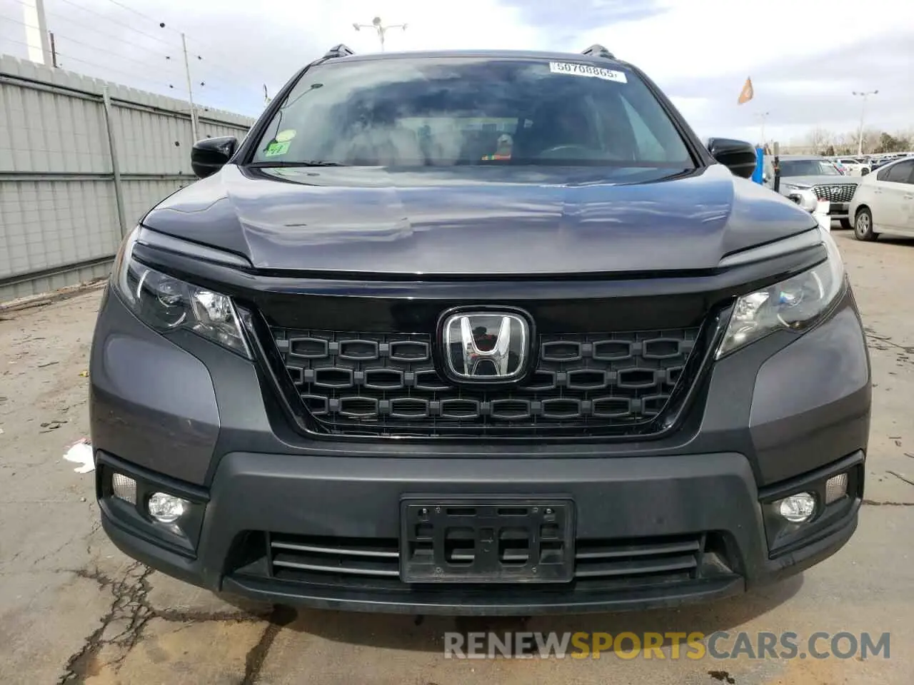 5 Photograph of a damaged car 5FNYF8H23MB007795 HONDA PASSPORT 2021