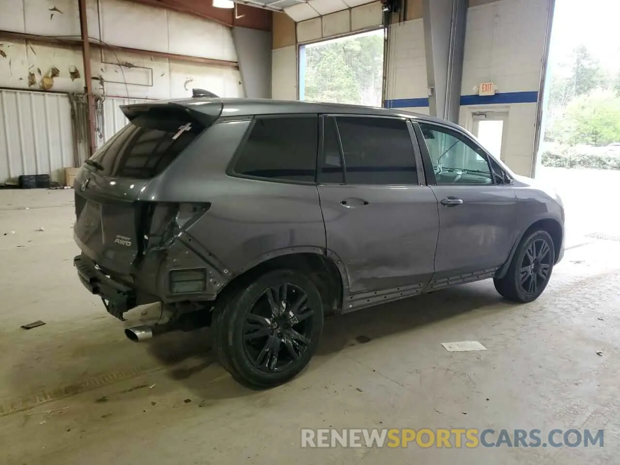 3 Photograph of a damaged car 5FNYF8H27MB003622 HONDA PASSPORT 2021