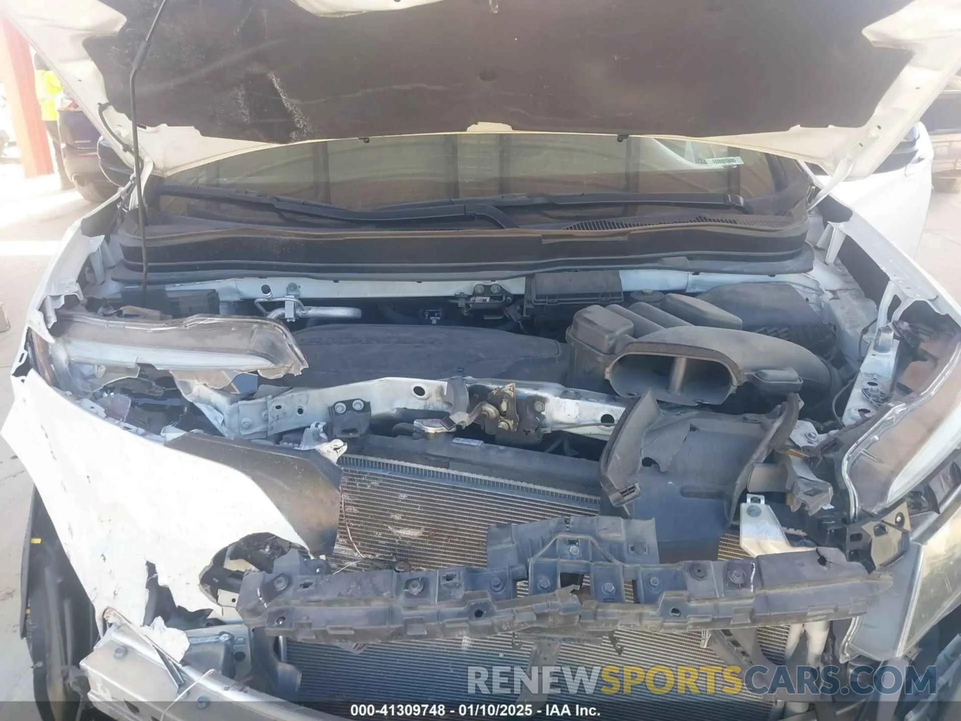 10 Photograph of a damaged car 5FNYF8H29MB001094 HONDA PASSPORT 2021