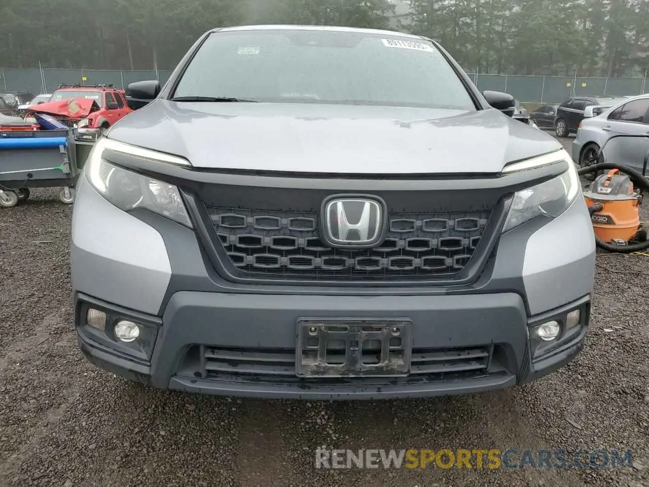 5 Photograph of a damaged car 5FNYF8H53MB040564 HONDA PASSPORT 2021