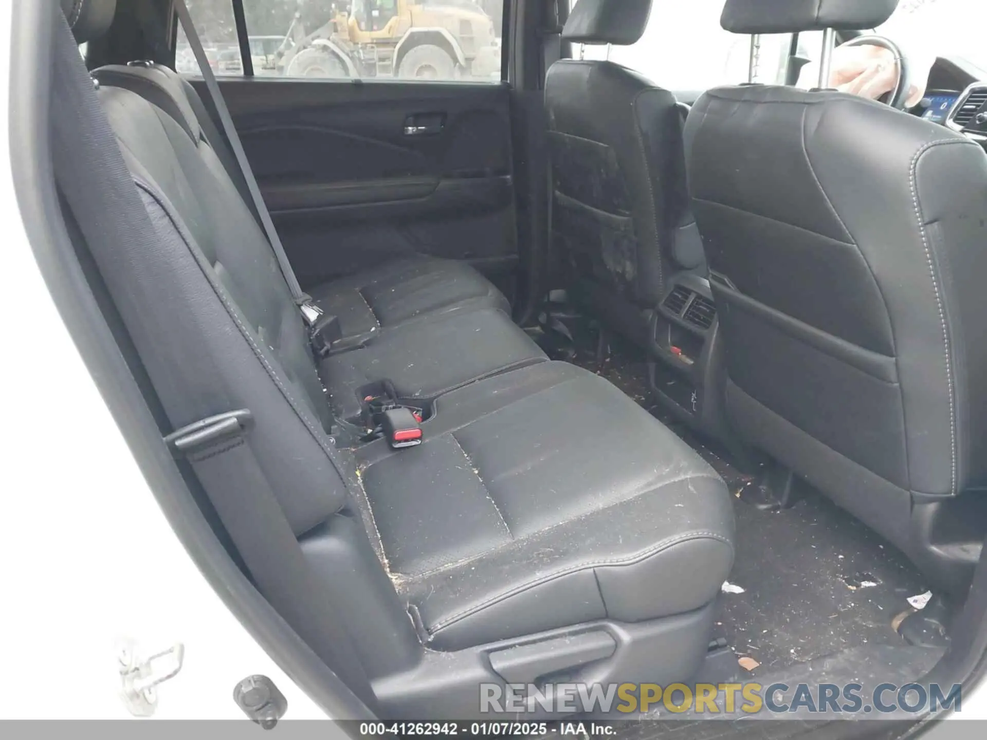 8 Фотография поврежденного автомобиля 5FNYF8H55MB004813 HONDA PASSPORT 2021