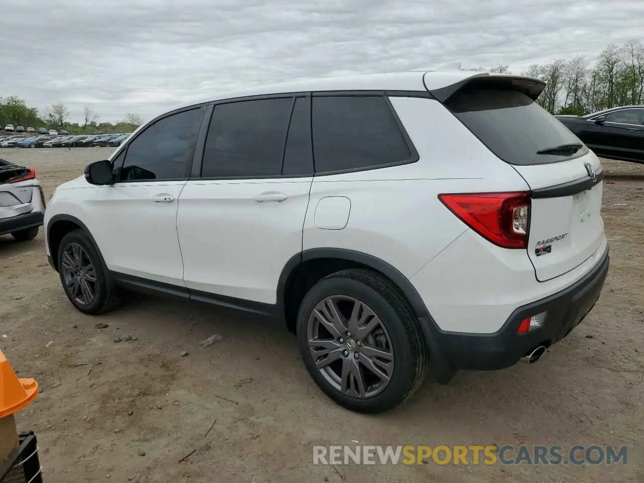 2 Photograph of a damaged car 5FNYF8H57MB007146 HONDA PASSPORT 2021