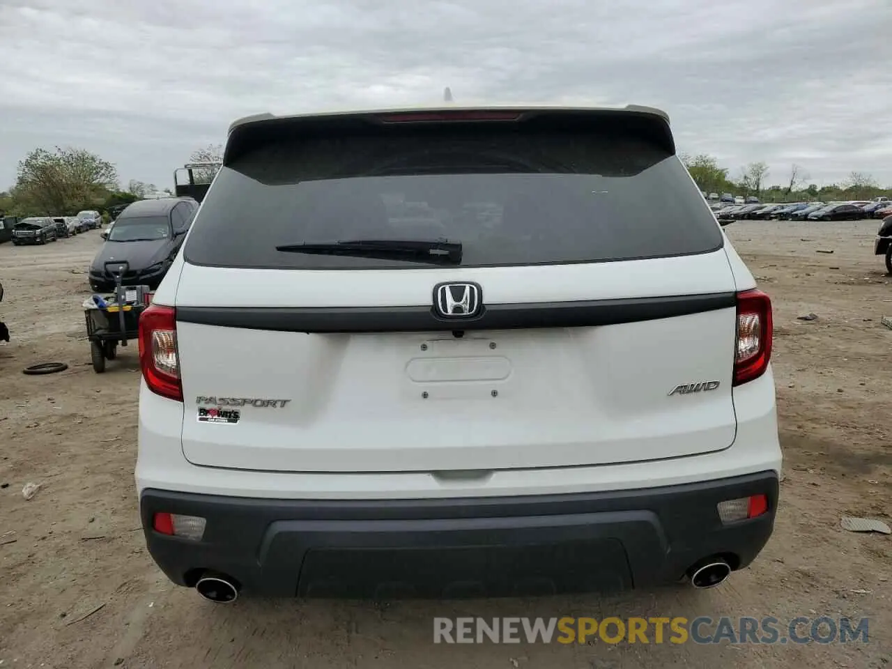 6 Photograph of a damaged car 5FNYF8H57MB007146 HONDA PASSPORT 2021