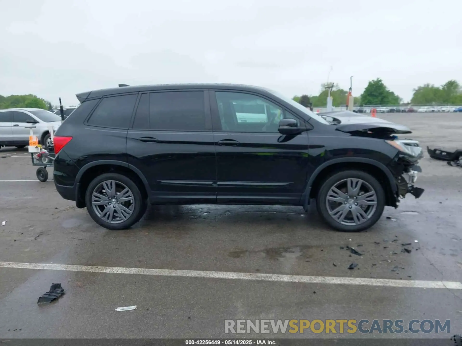 14 Photograph of a damaged car 5FNYF8H58MB013506 HONDA PASSPORT 2021
